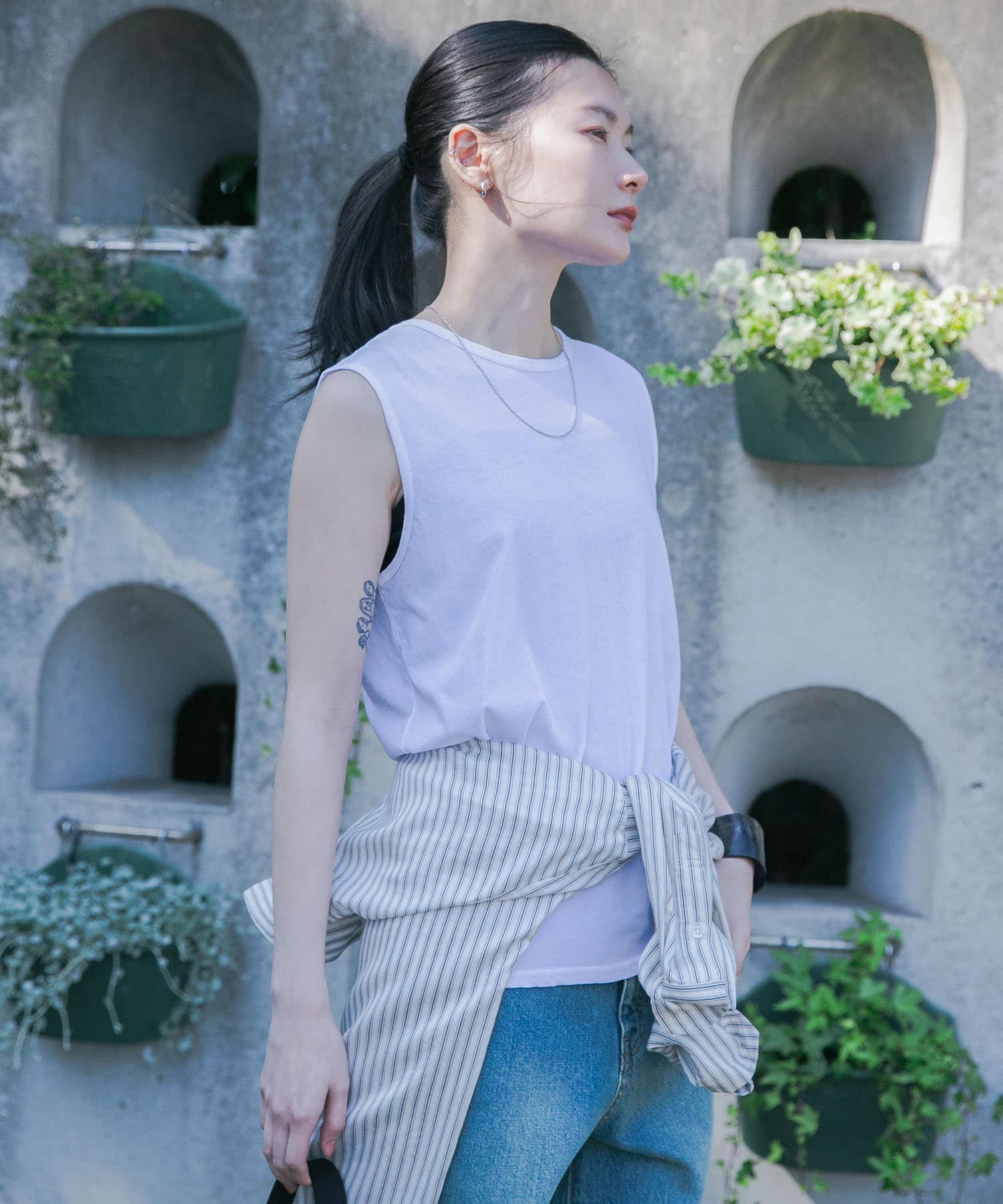 new basic　ドライツイストノースリーブカットソー