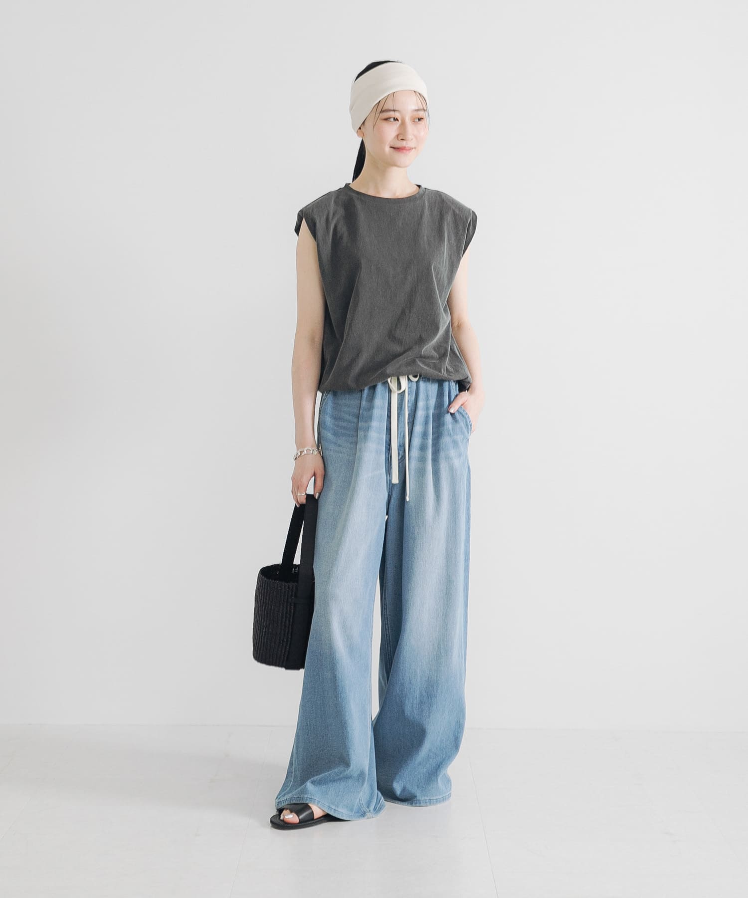 身長：170cm サイズ：FREE