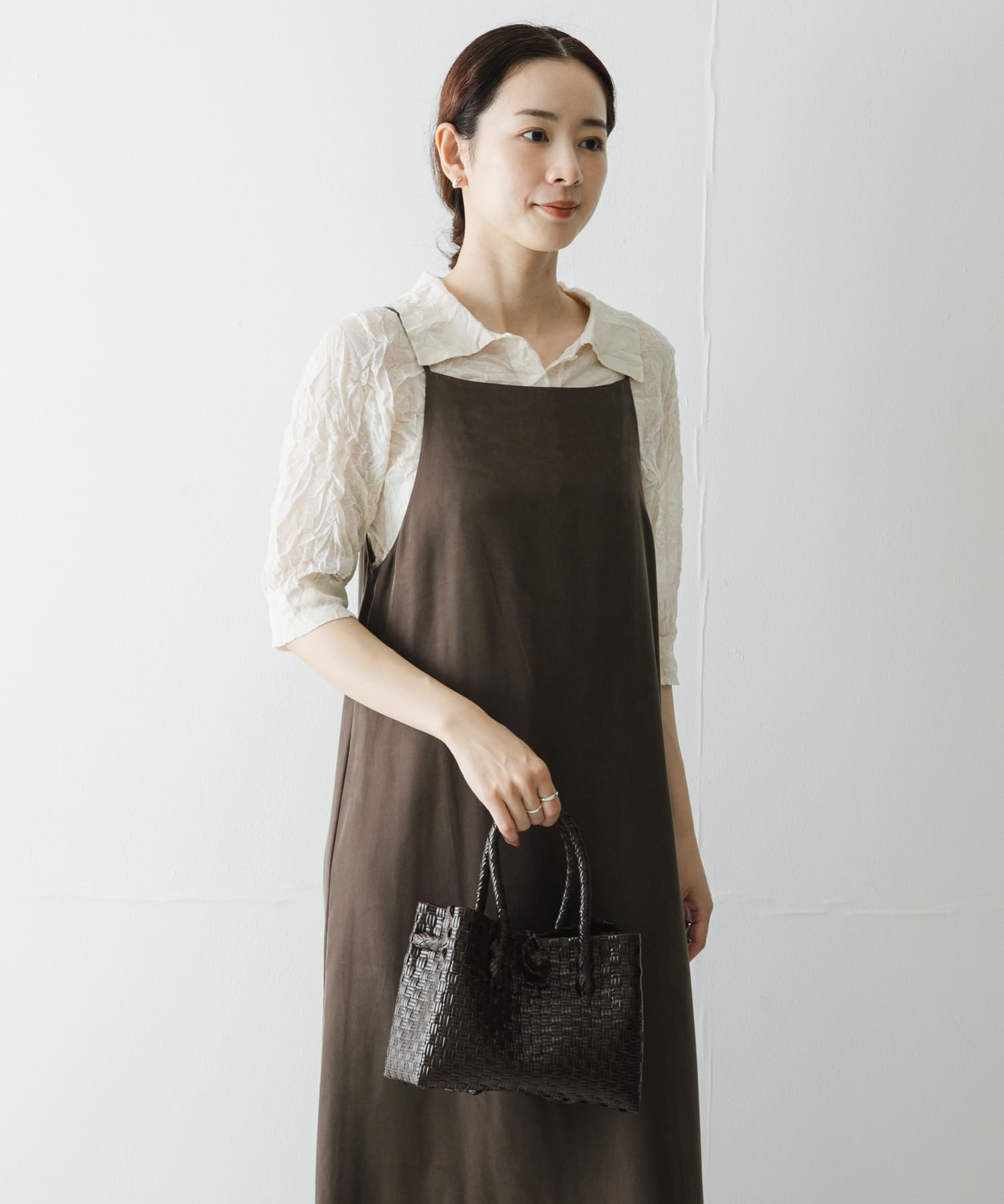 P.BEIGE