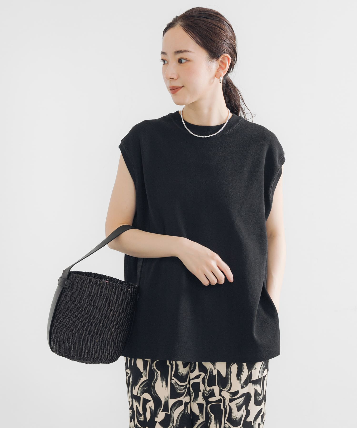 フレンチスリーブチュニックニット