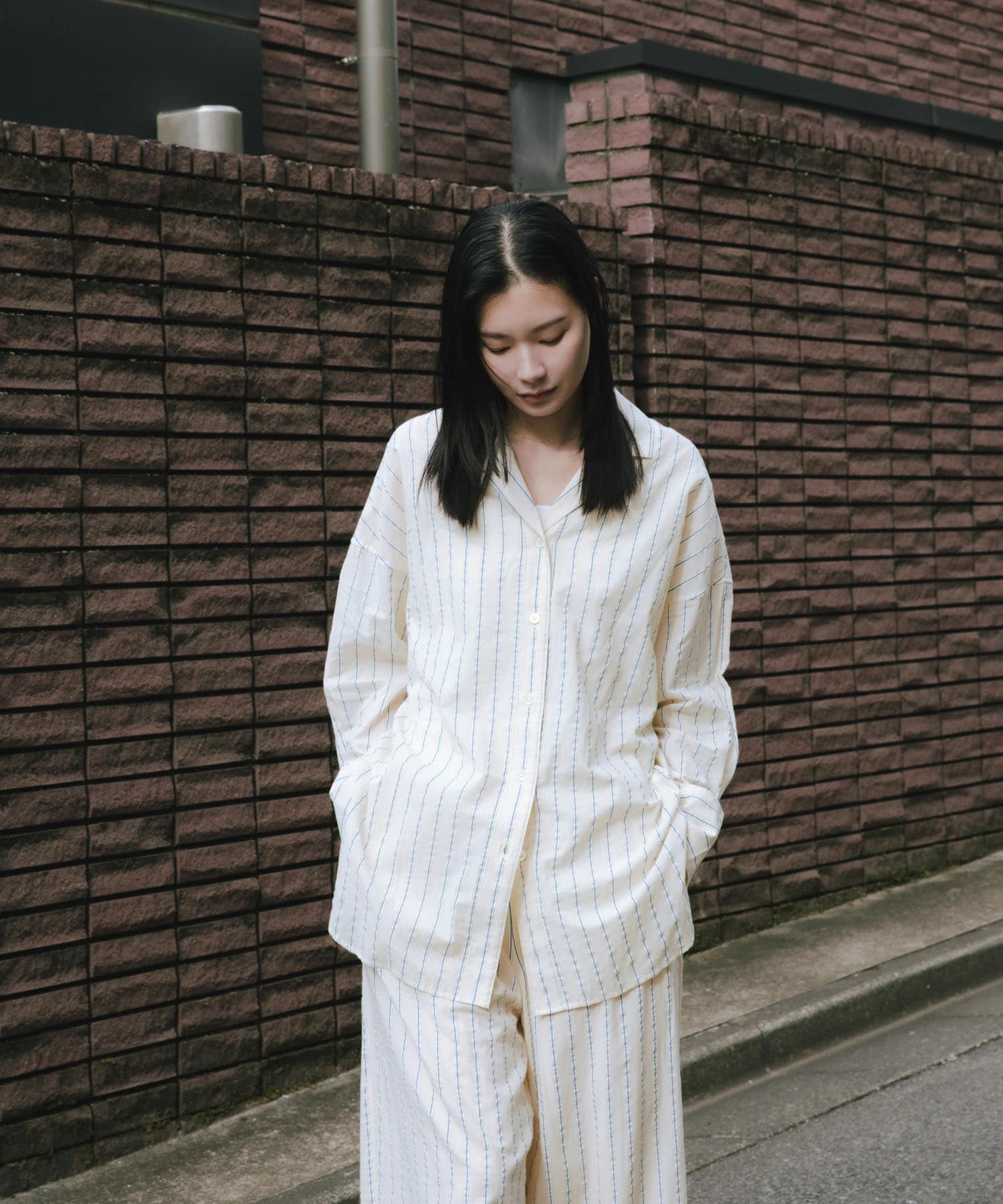 new basic　インドコットンサッカーストライプシャツ