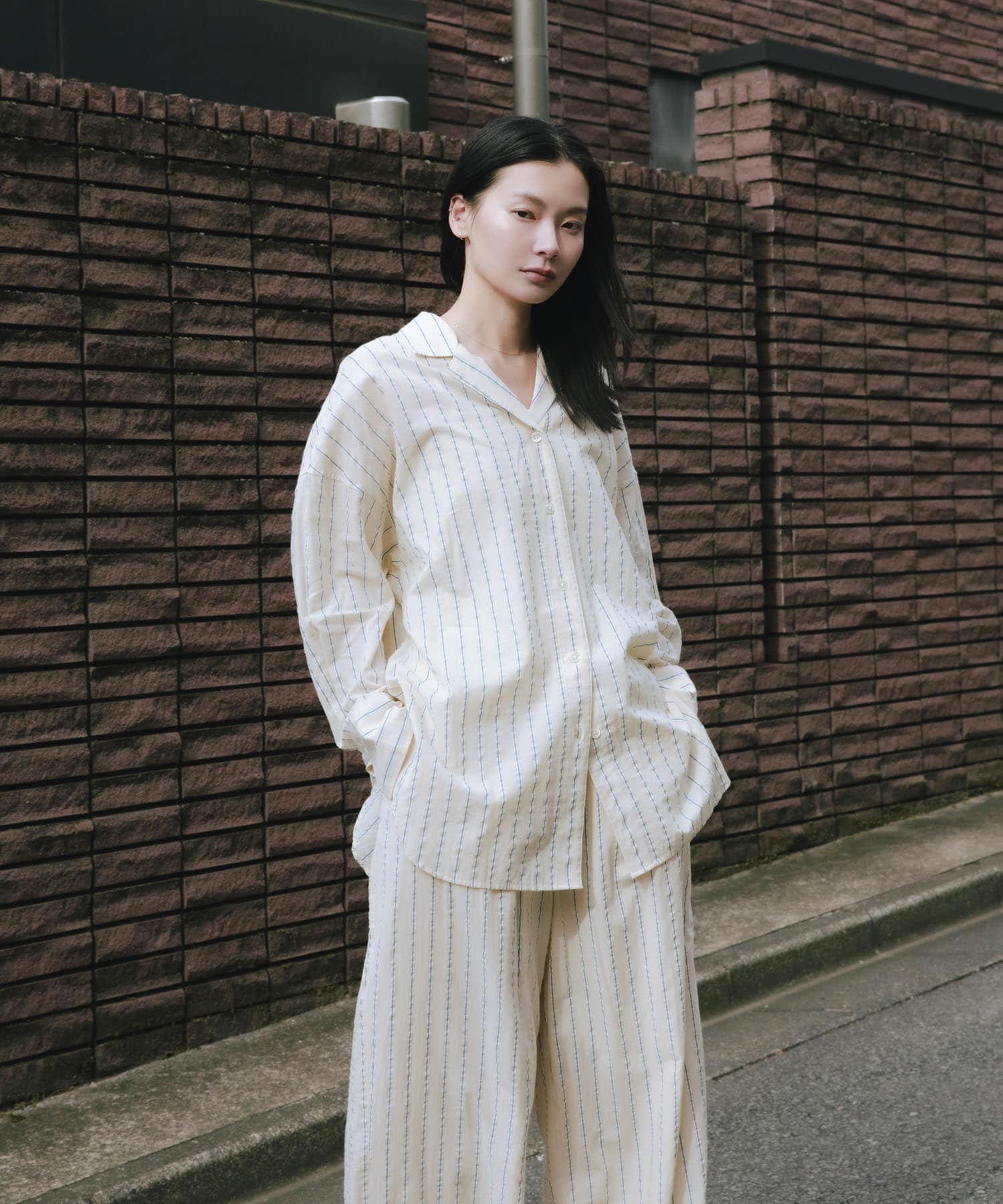 L.BEIGE
