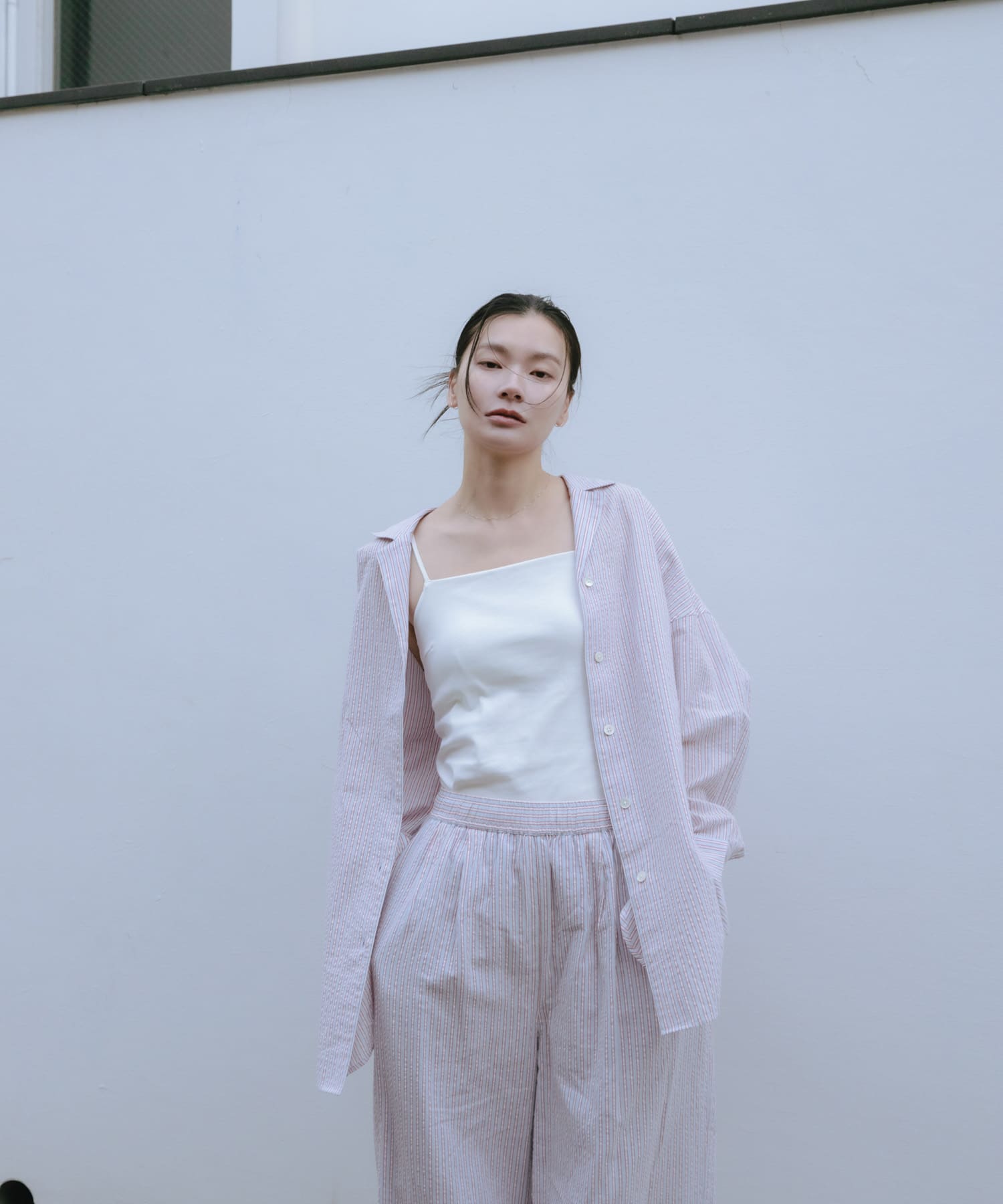 new basic　インドコットンサッカーストライプシャツ