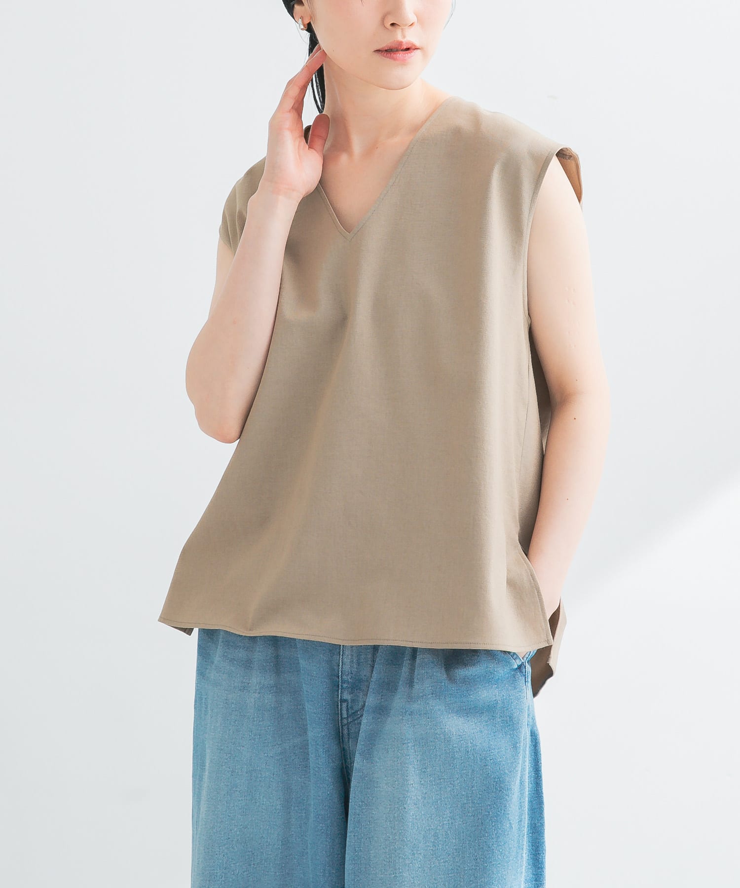 SAND BEIGE