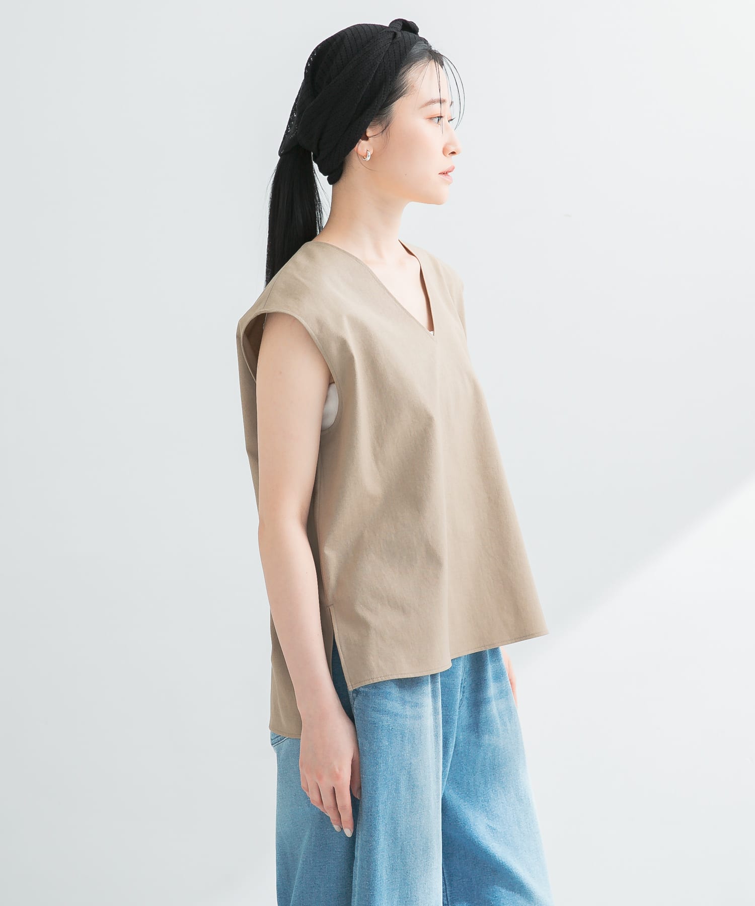 SAND BEIGE