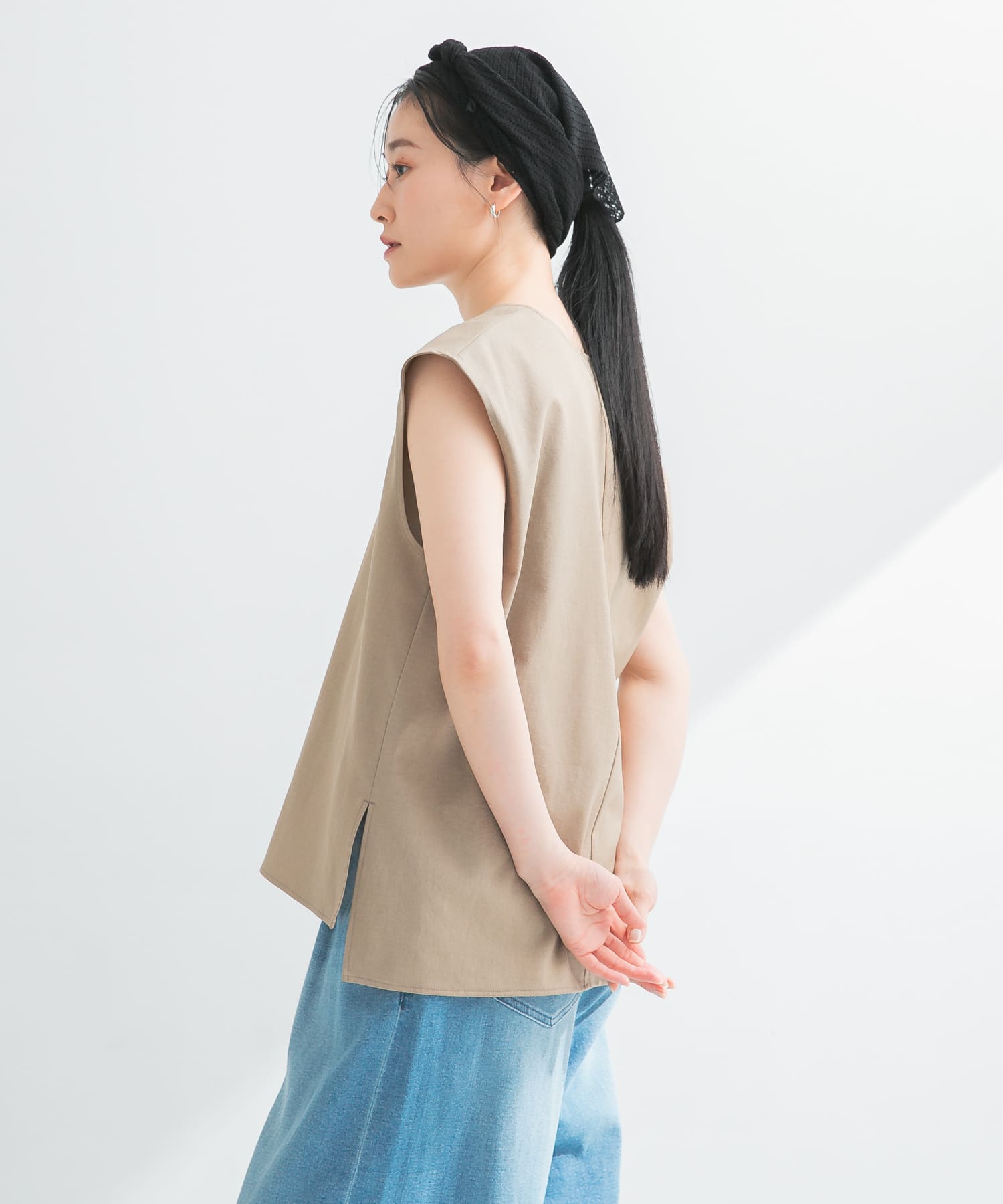 SAND BEIGE