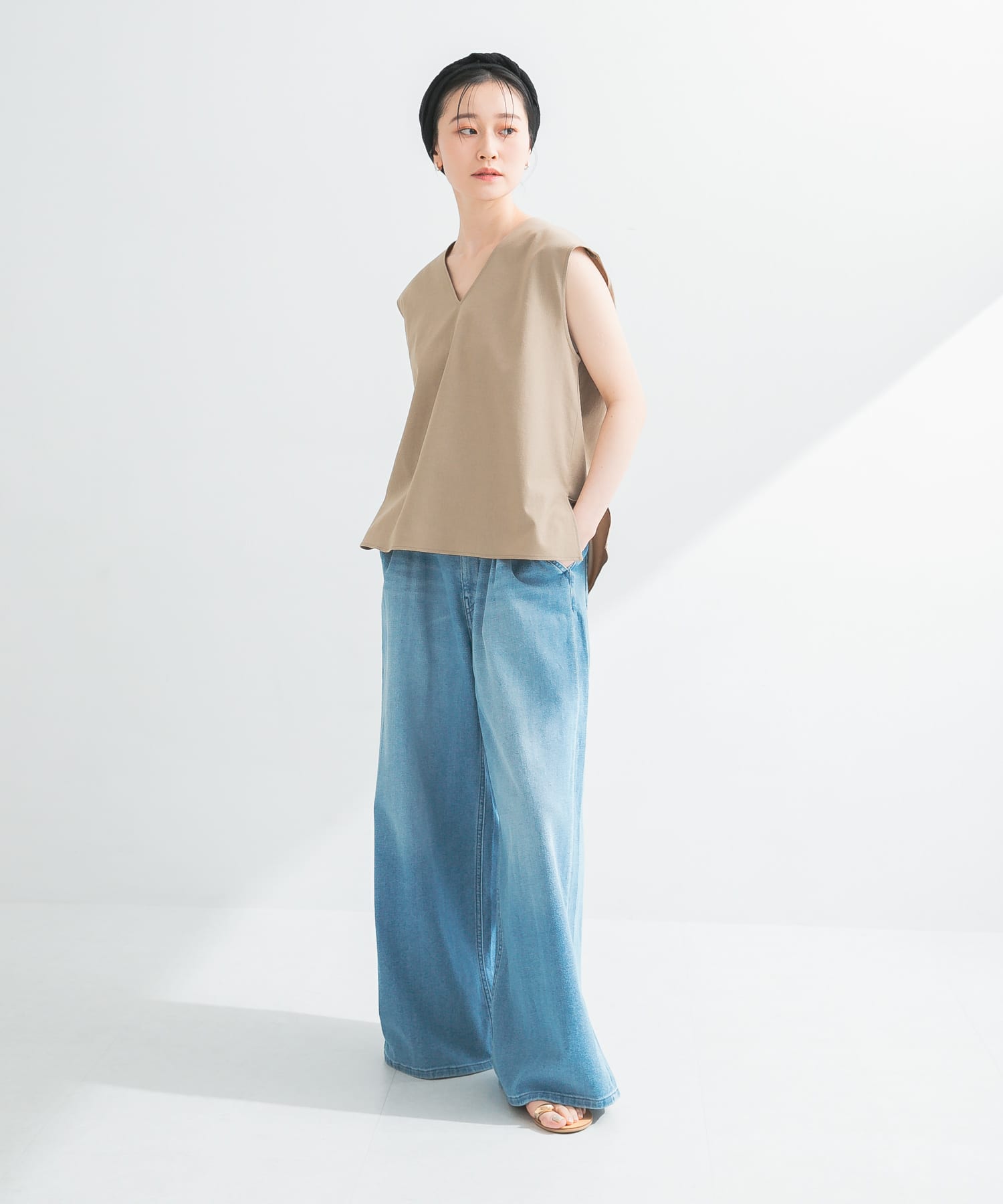 SAND BEIGE