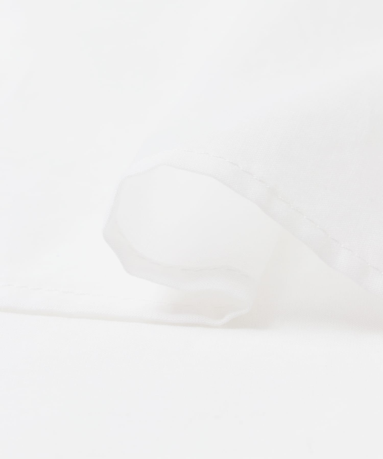 ハーフスリーブフリルカラーブラウス OFF FREE