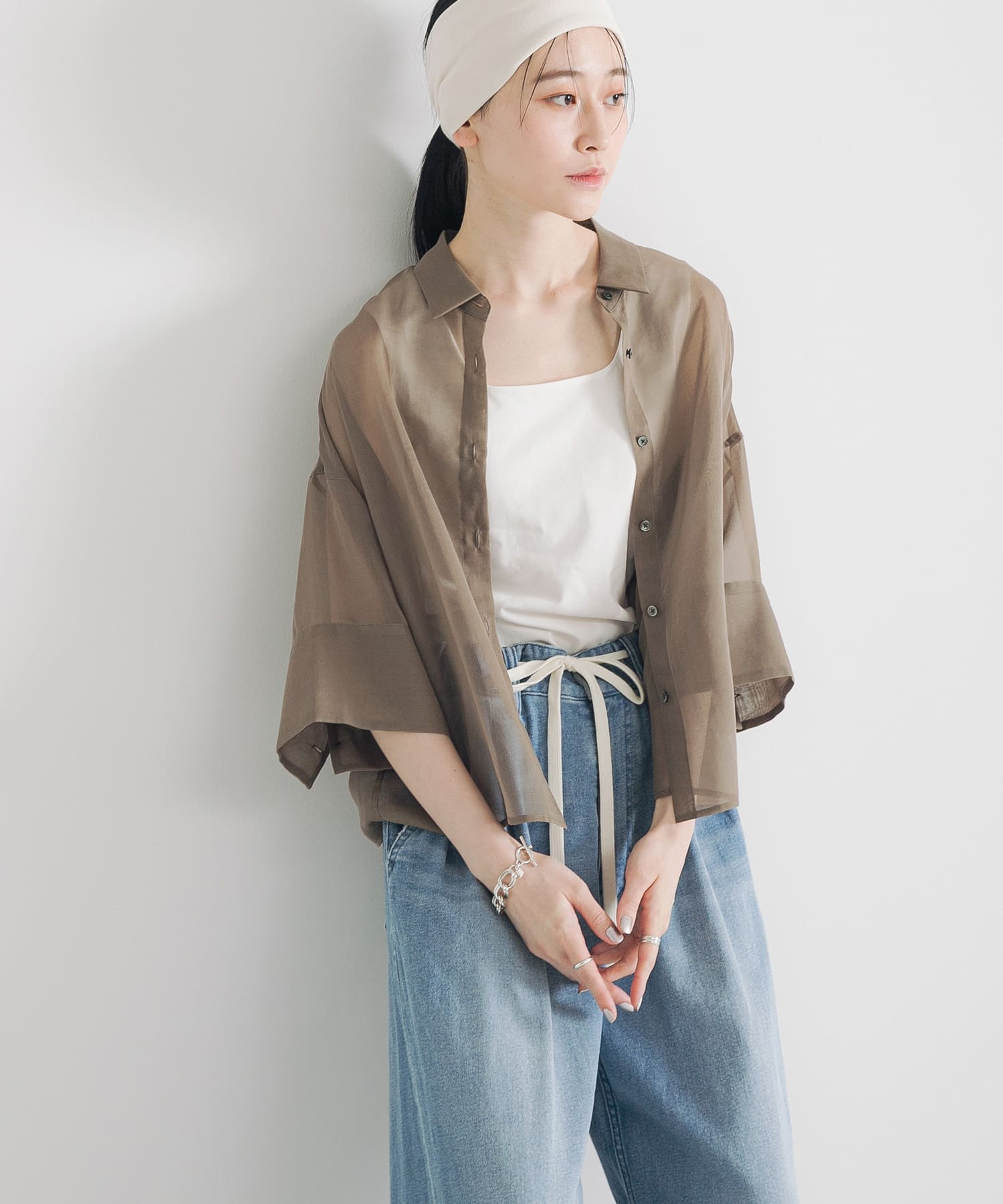 KHAKI
