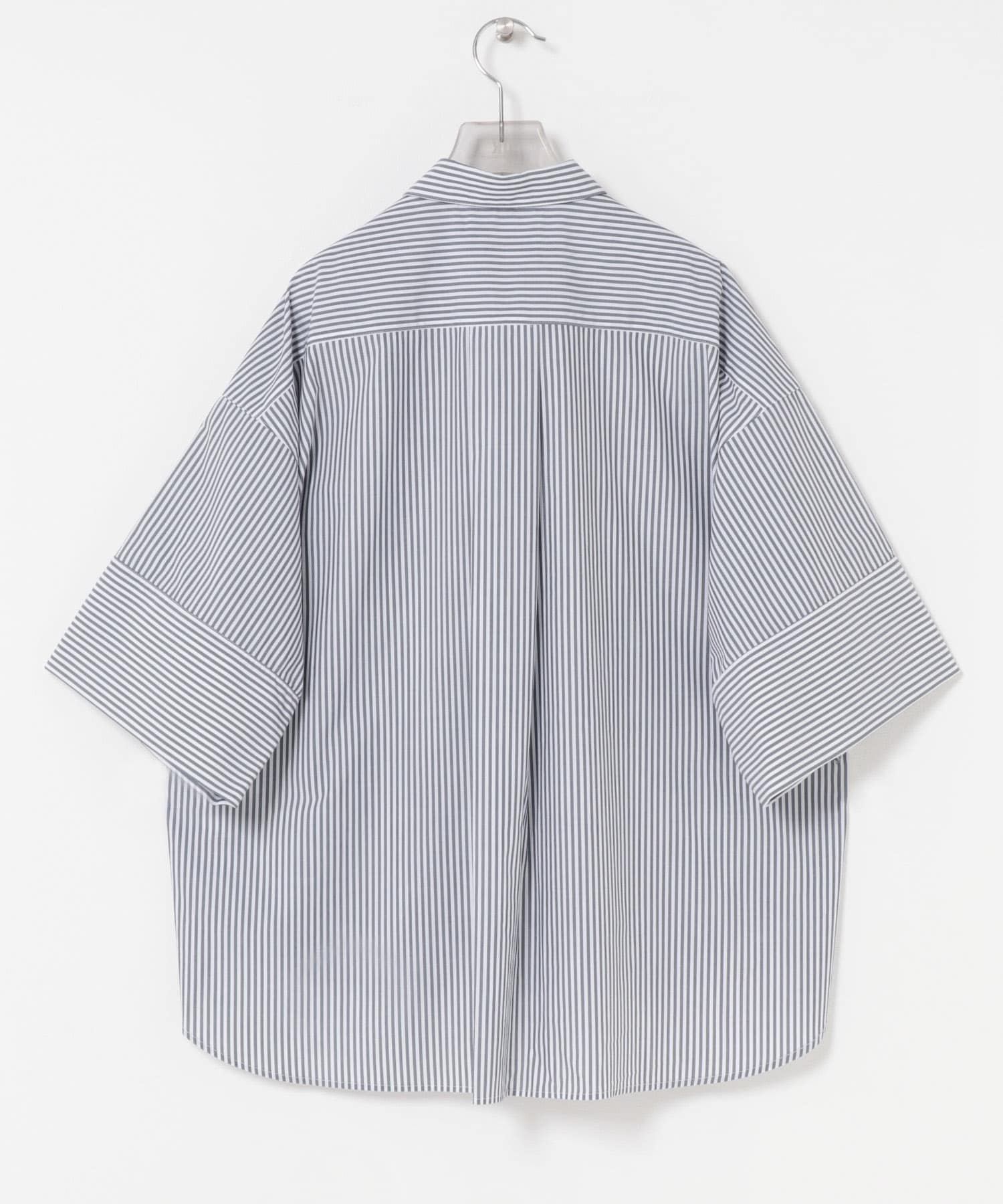 NAVYSTRIPE