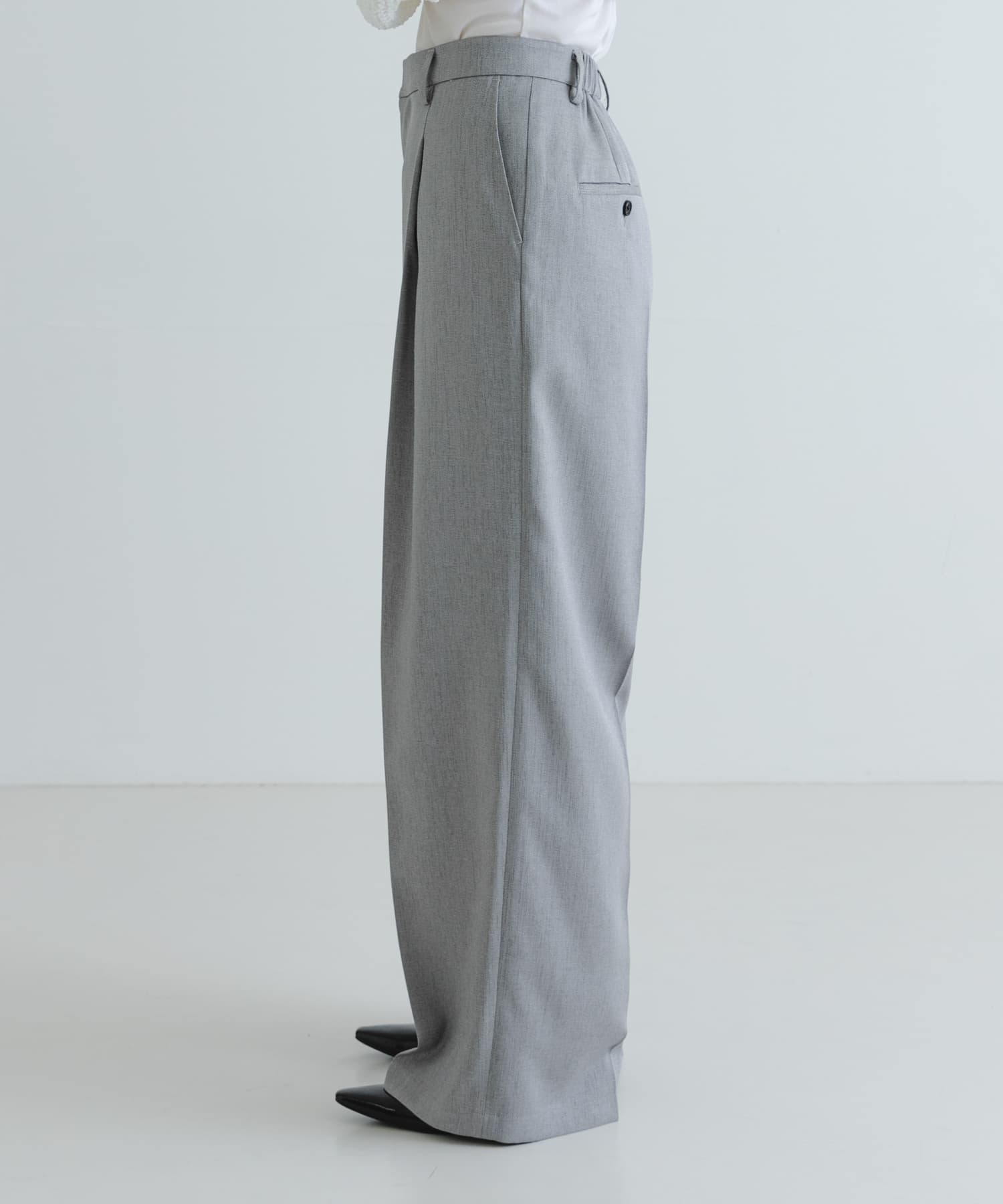 身長：162cm サイズ：38