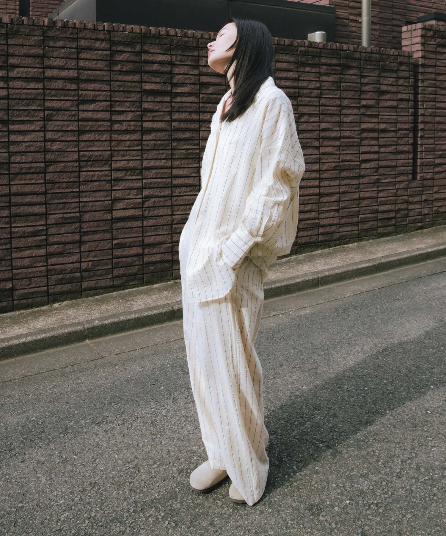 L.BEIGE