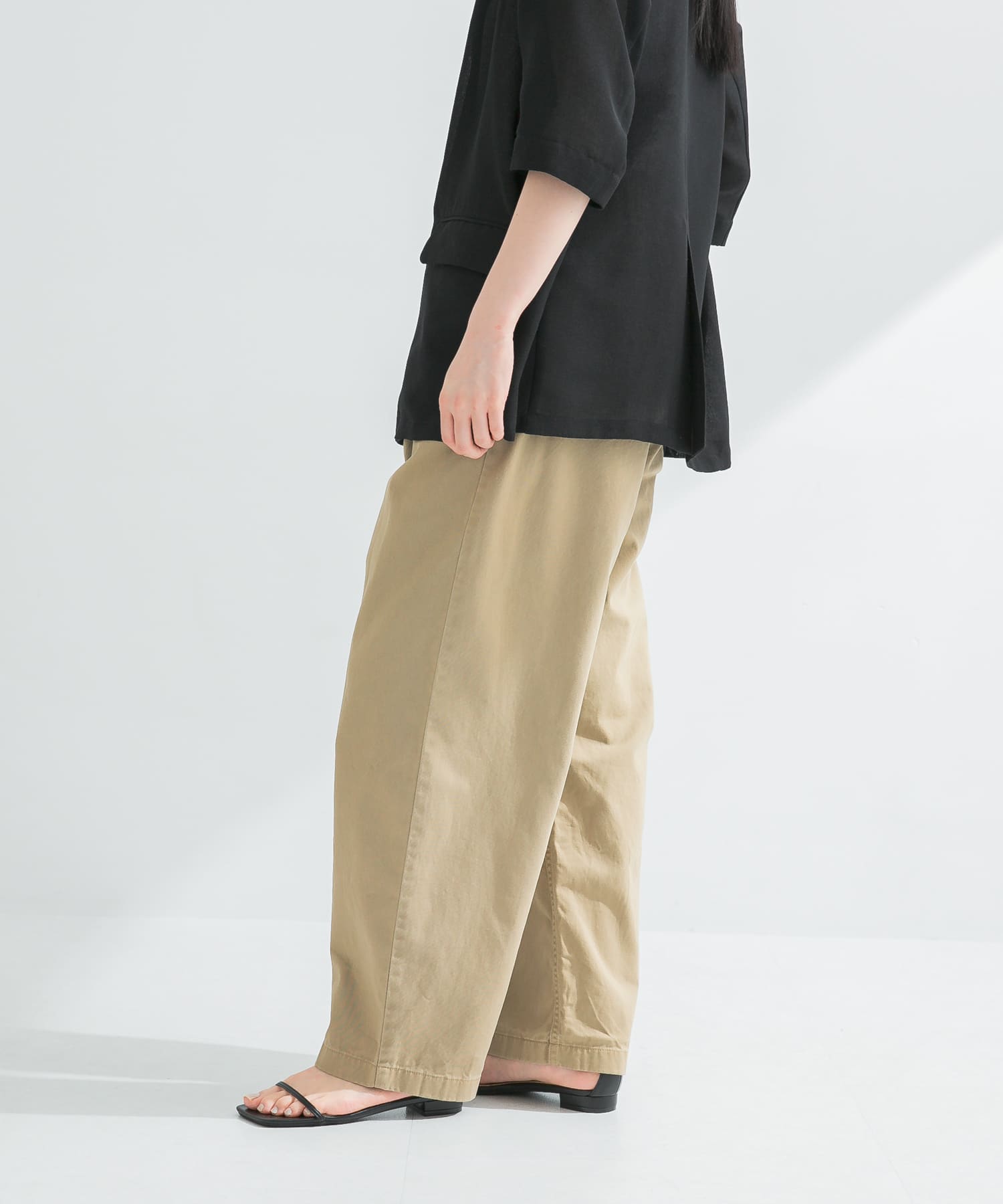 身長：170cm サイズ：38