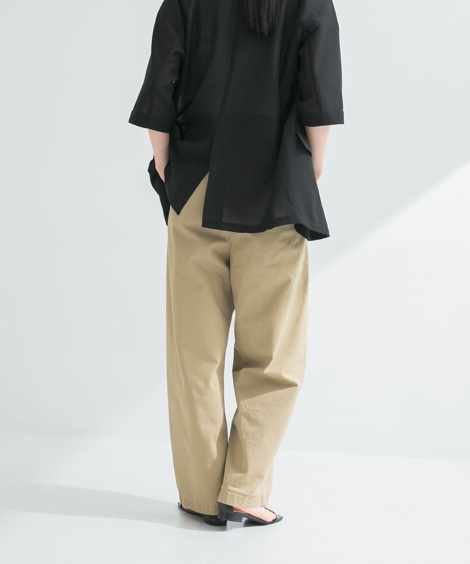 身長：170cm サイズ：38