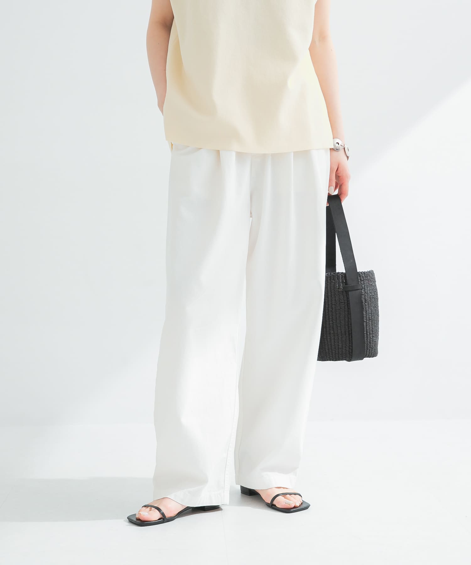 身長：170cm サイズ：38