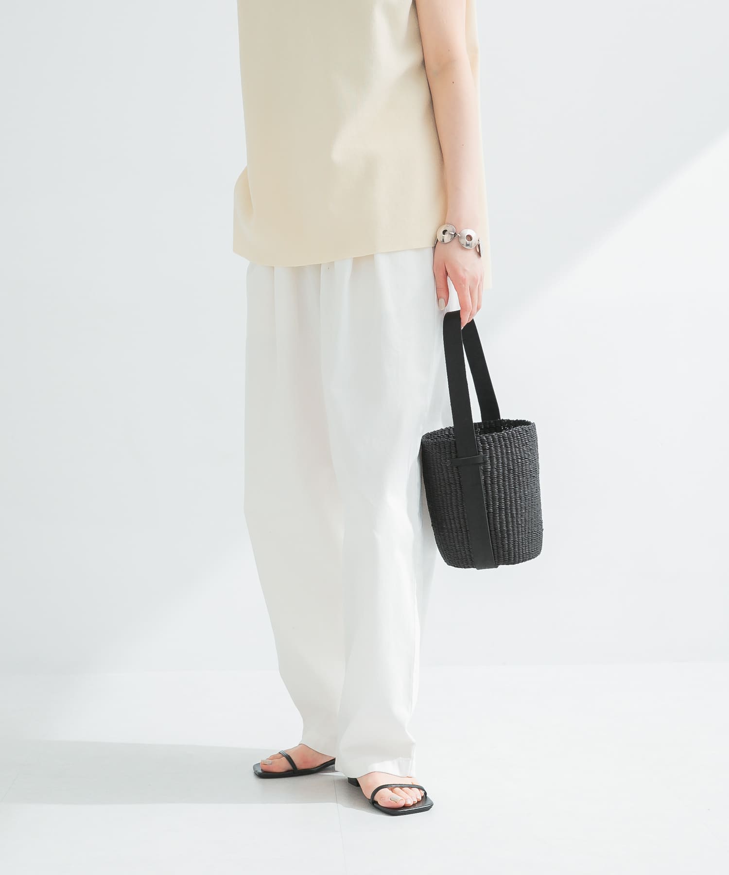 身長：170cm サイズ：38