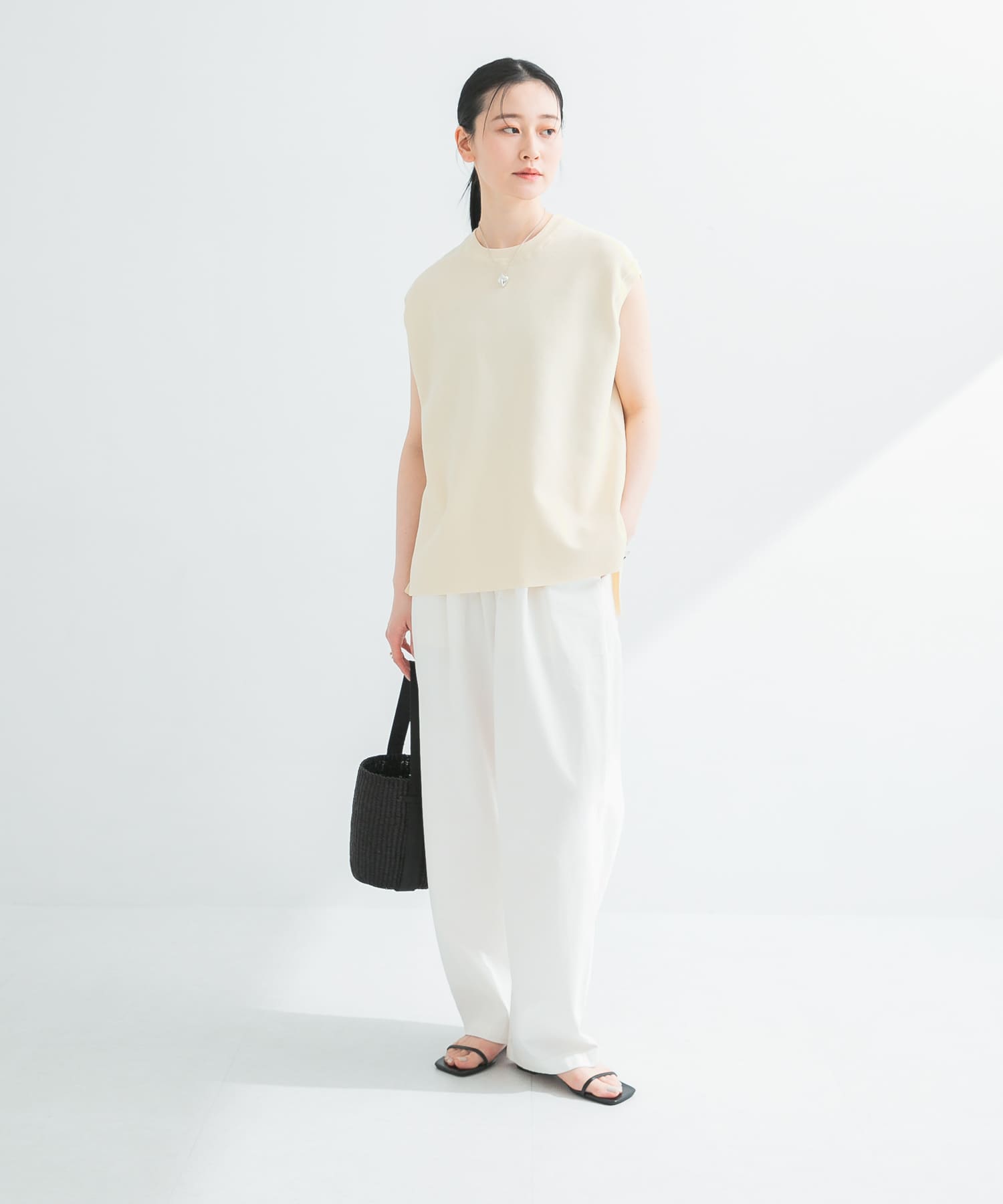 身長：170cm サイズ：38