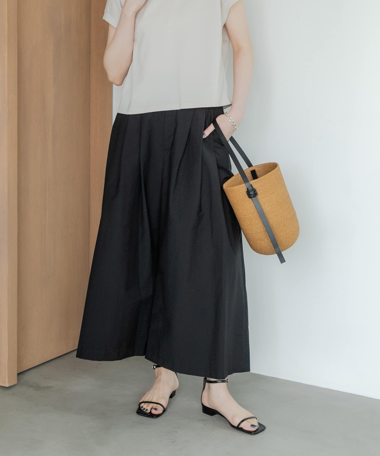 身長：170cm サイズ：38