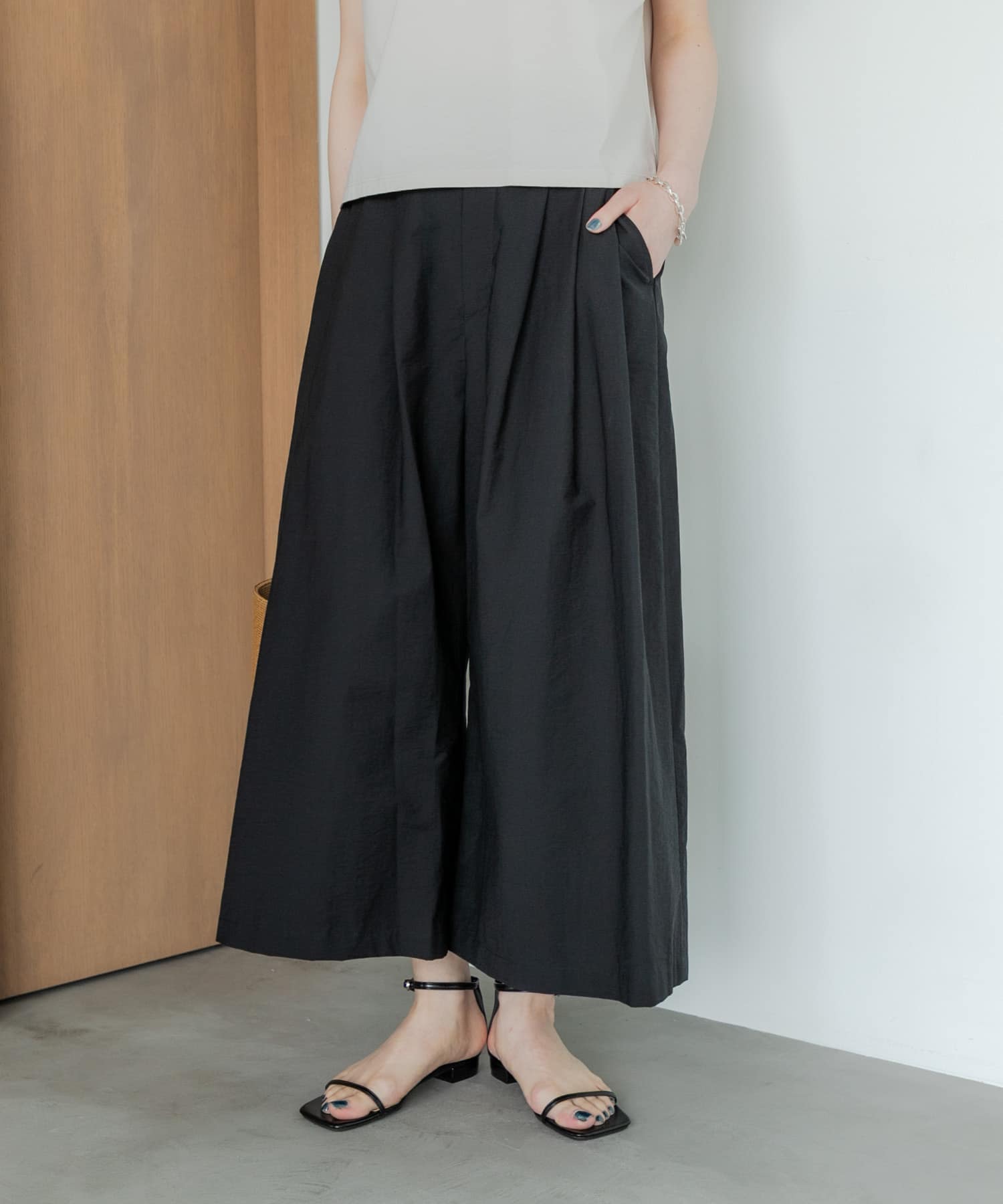 身長：170cm サイズ：38