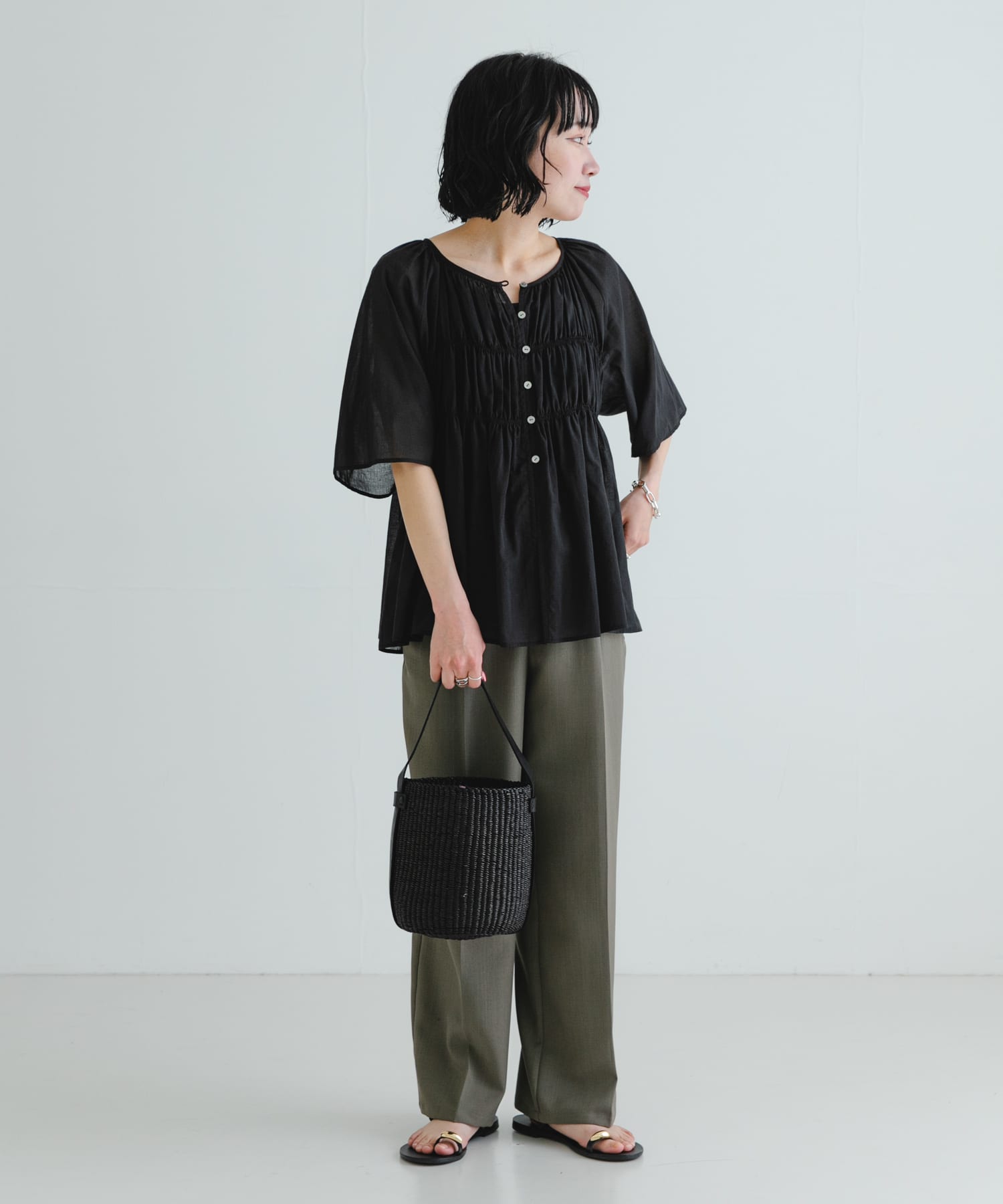 身長：152cm サイズ：34