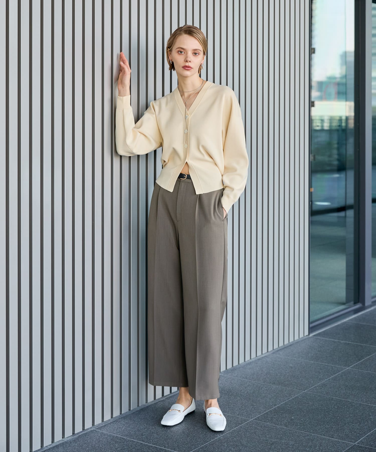 KHAKI