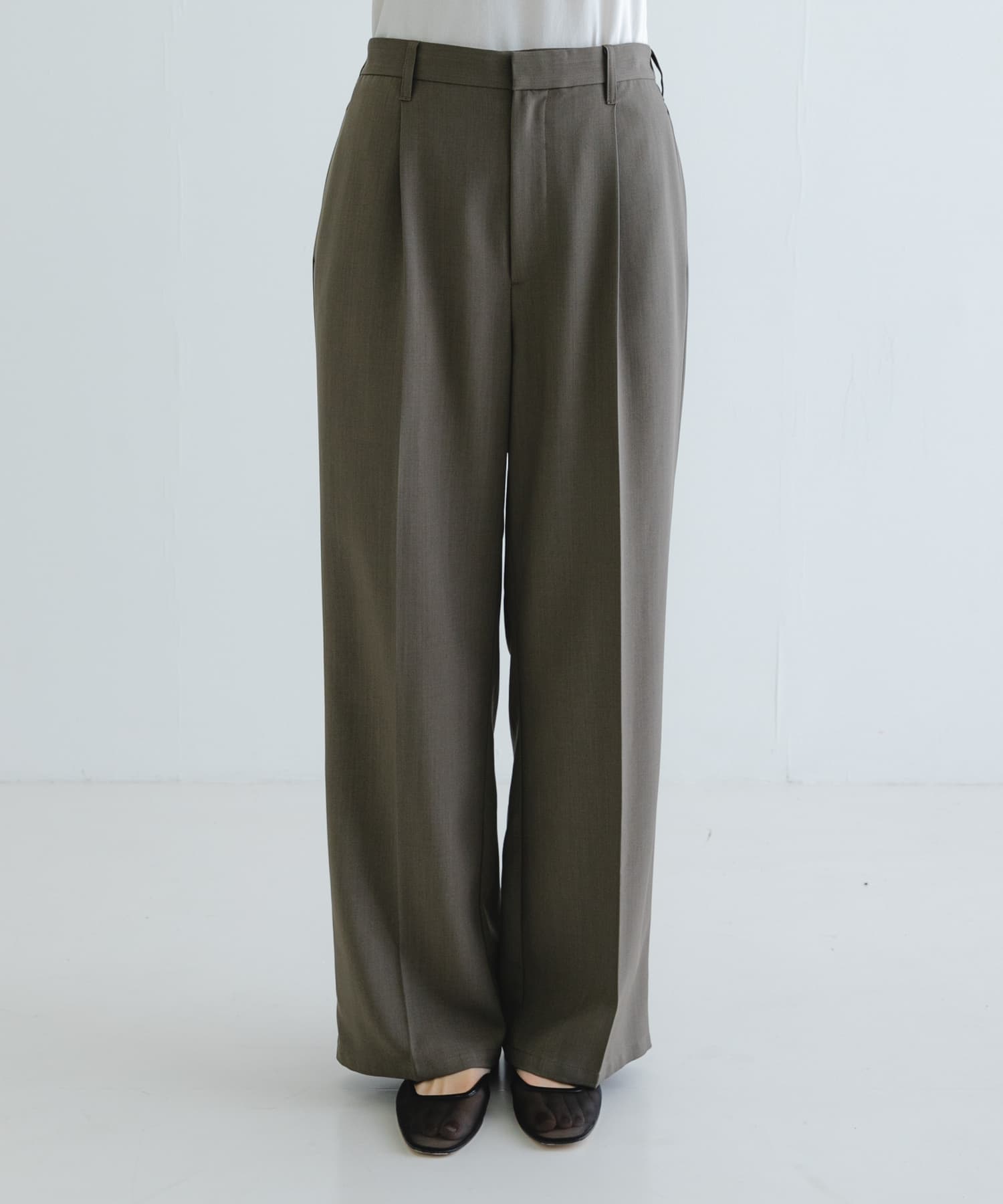 身長：162cm サイズ：38