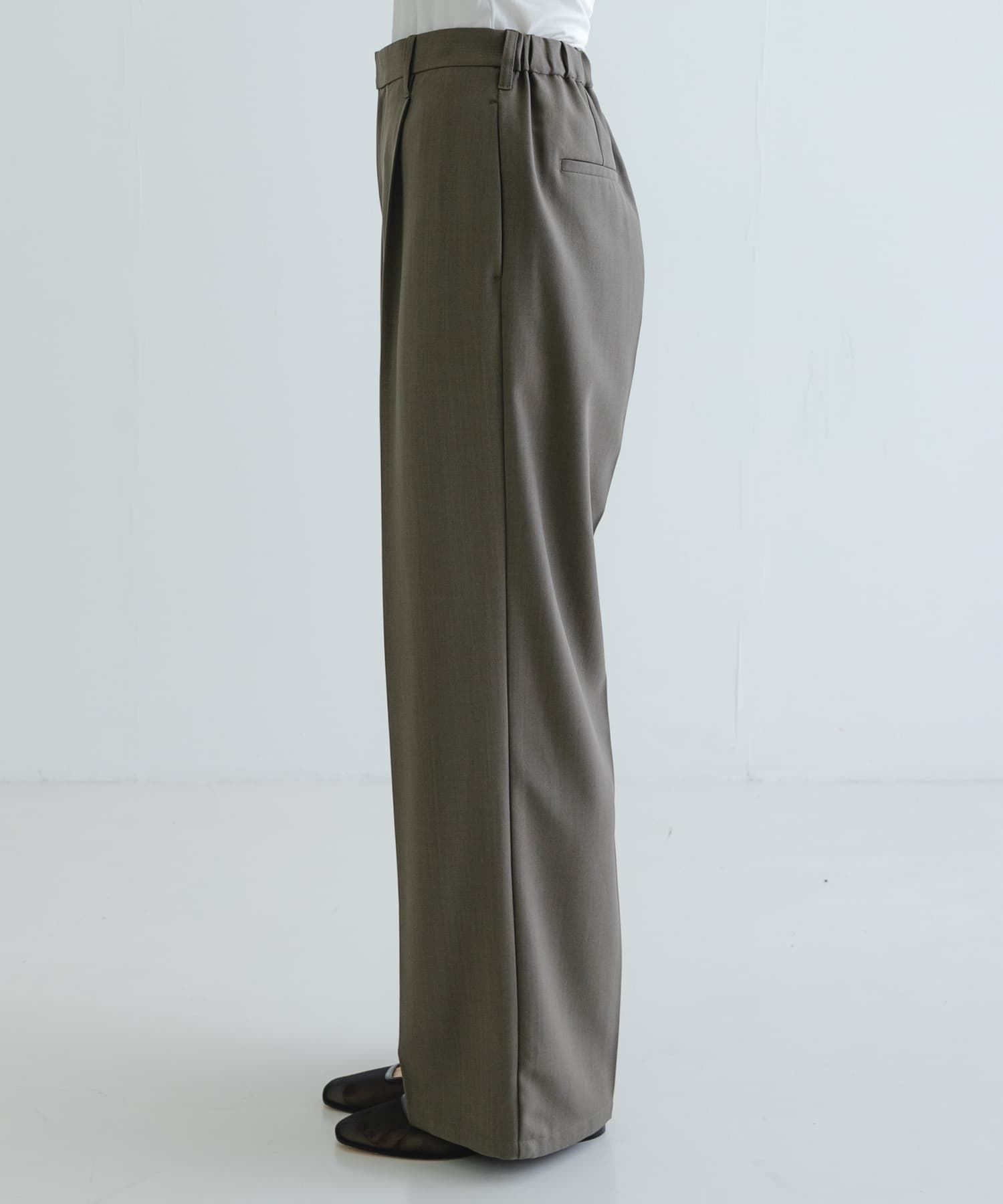 身長：162cm サイズ：38