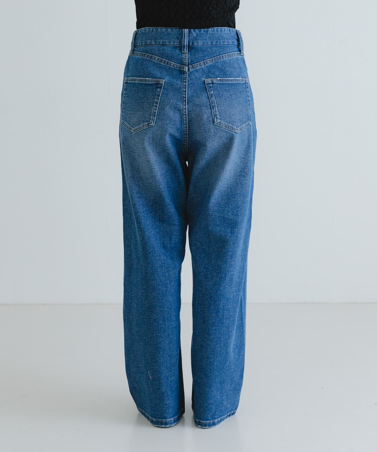 身長：160cm サイズ：38