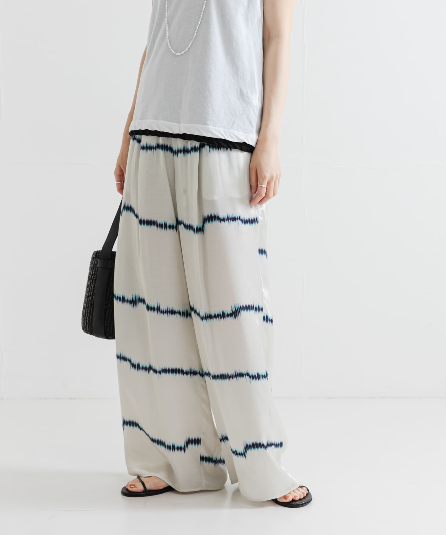 身長：162cm サイズ：38