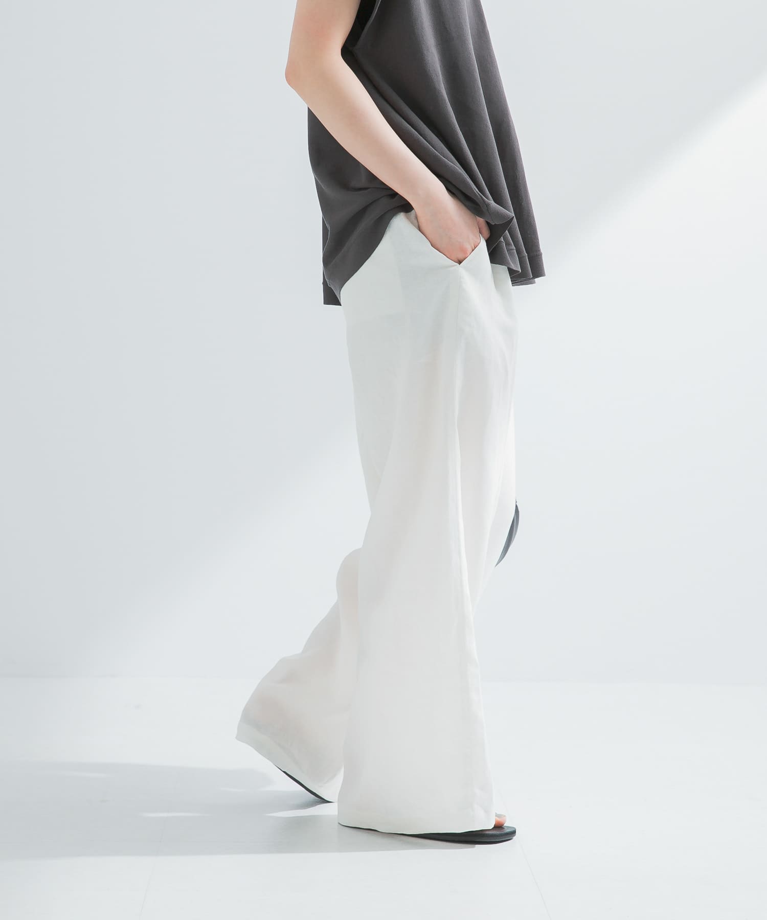 身長：170cm サイズ：38