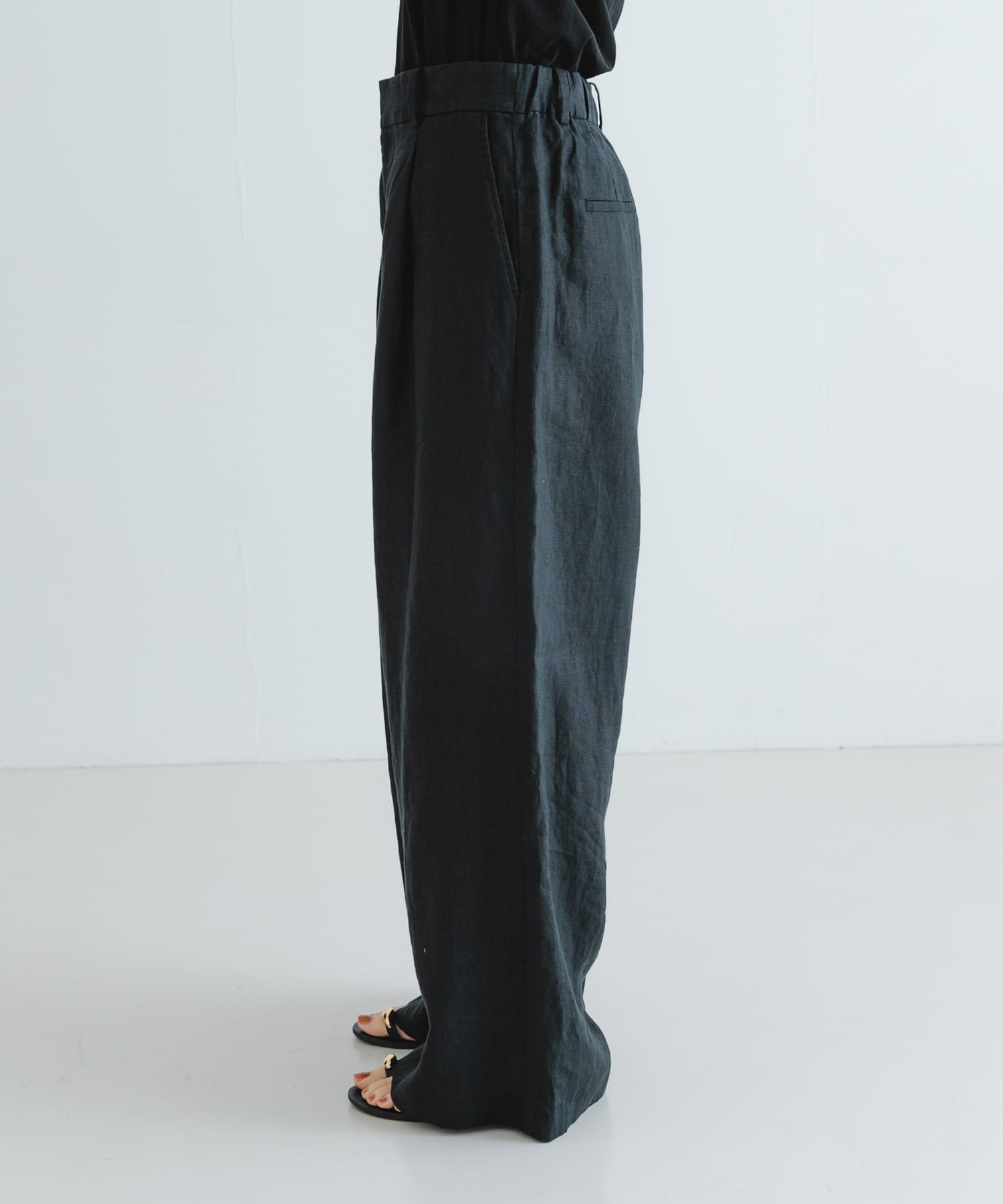 身長：162cm サイズ：38