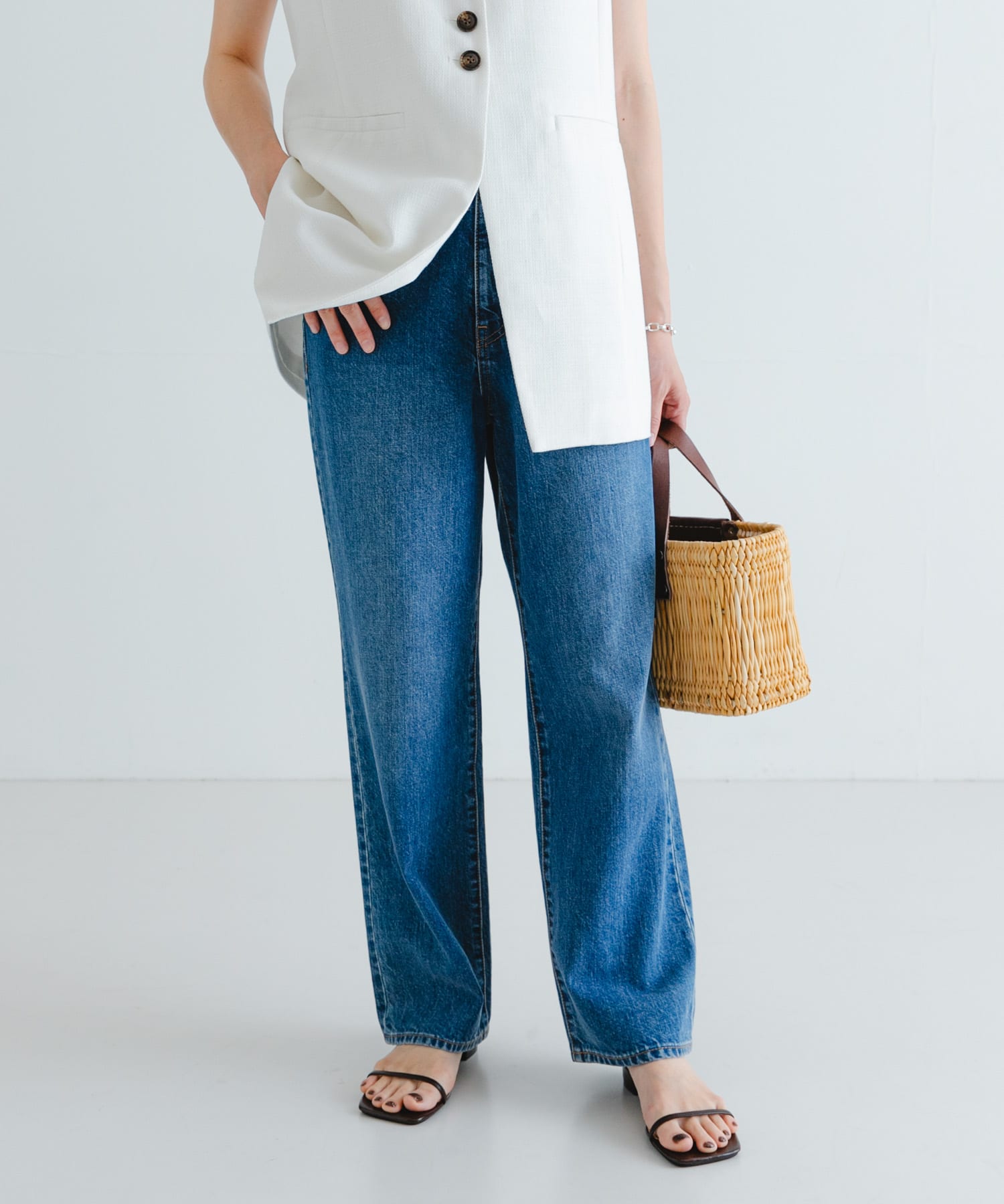 身長：162cm サイズ：38