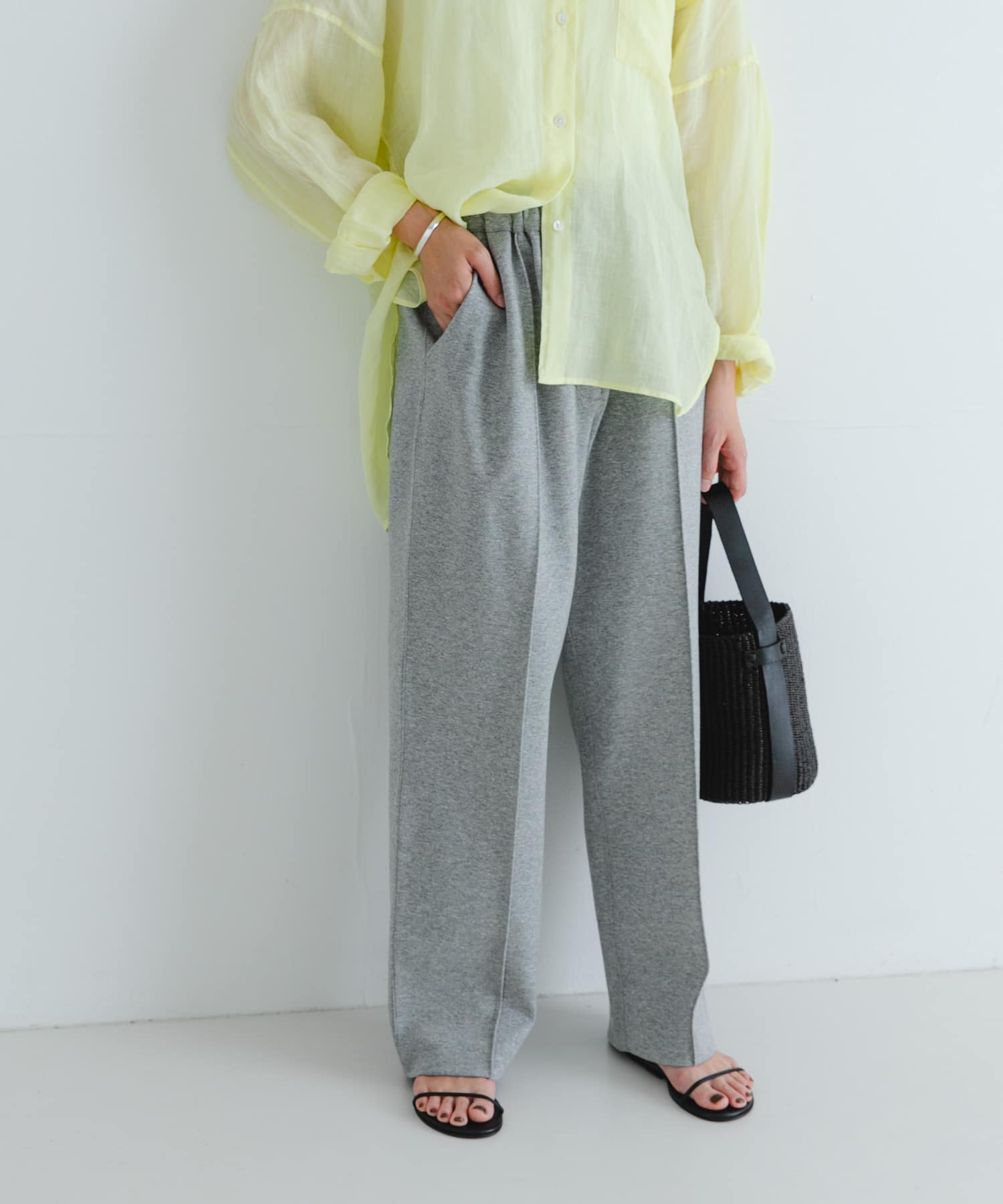 TOP GRAY