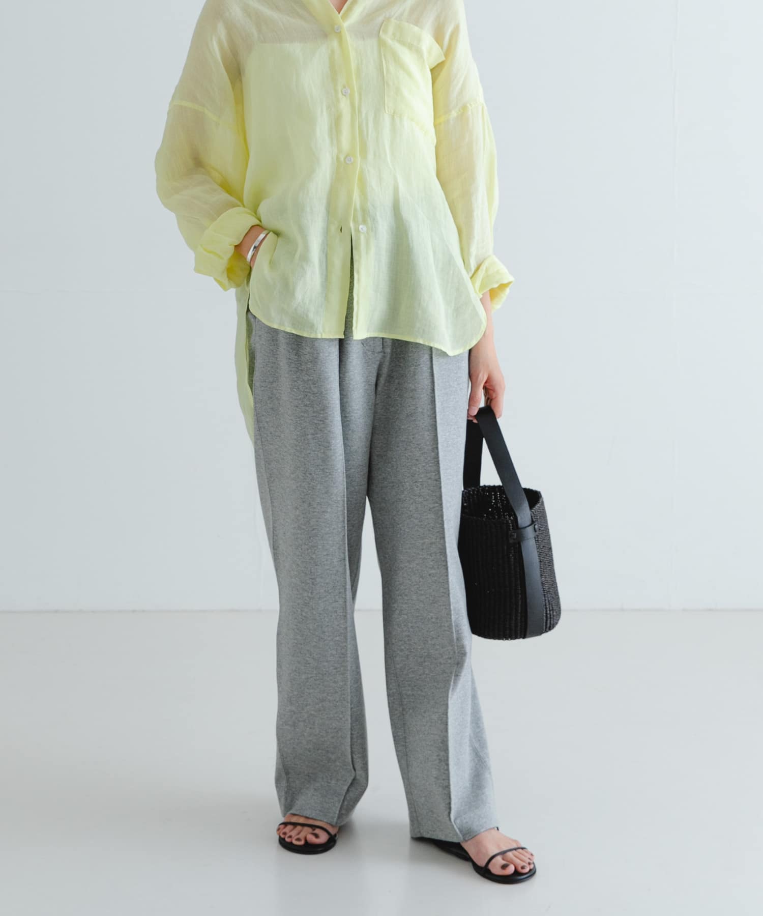 TOP GRAY