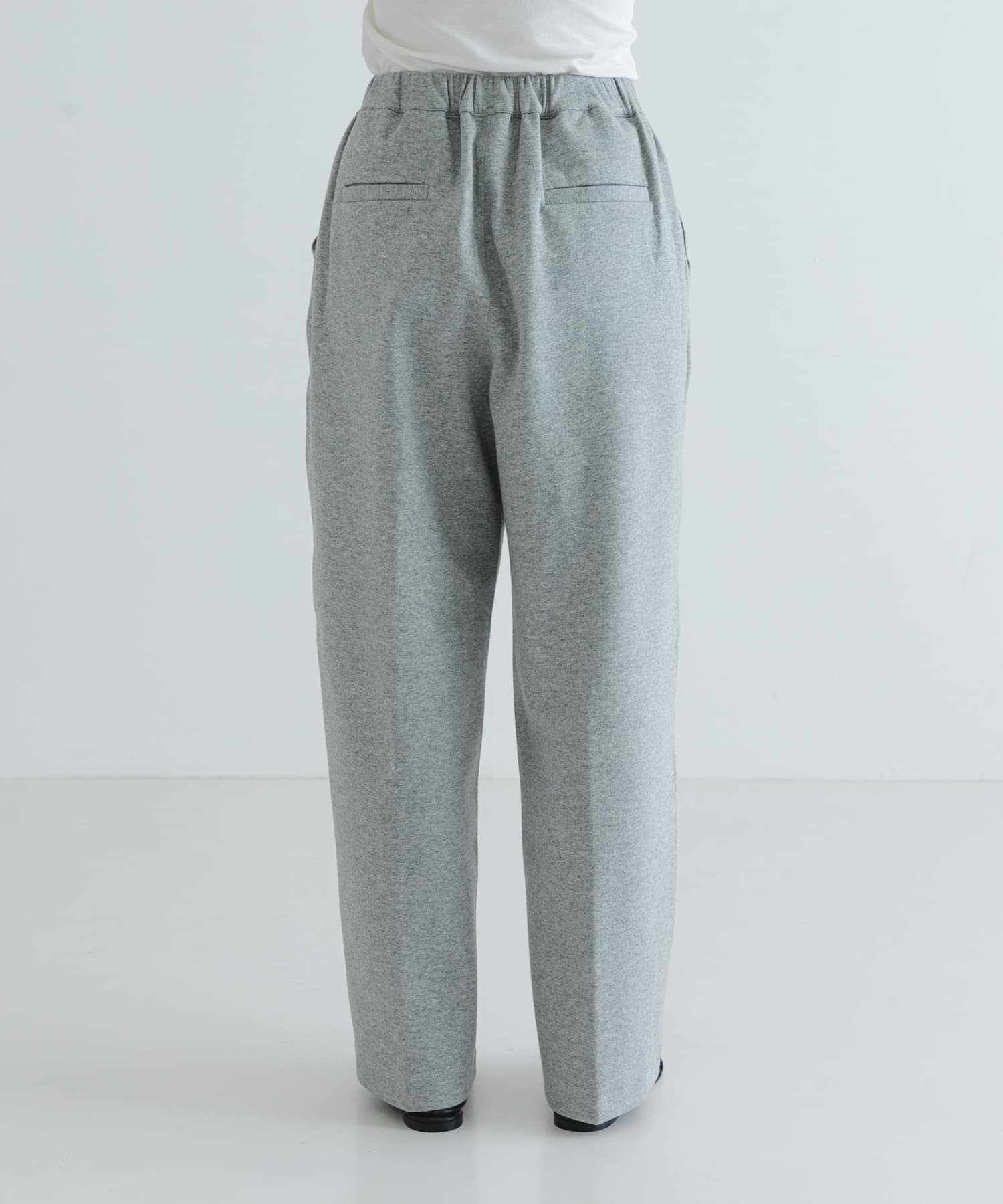 TOP GRAY