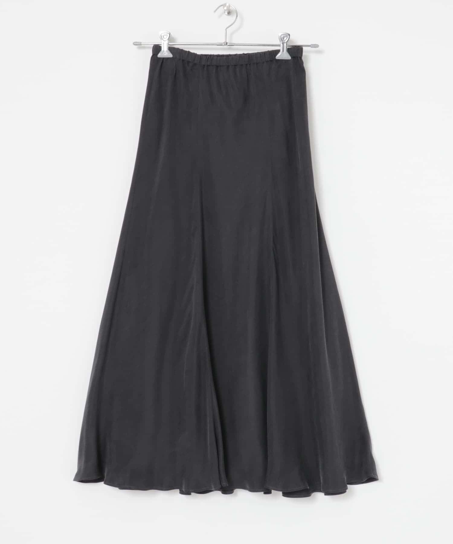 unfil 新品未使用　チャコールグレー　スカート　日本製　コットン ネイビー・チャコール・ブラックの無地プリーツスカート（48cm丈