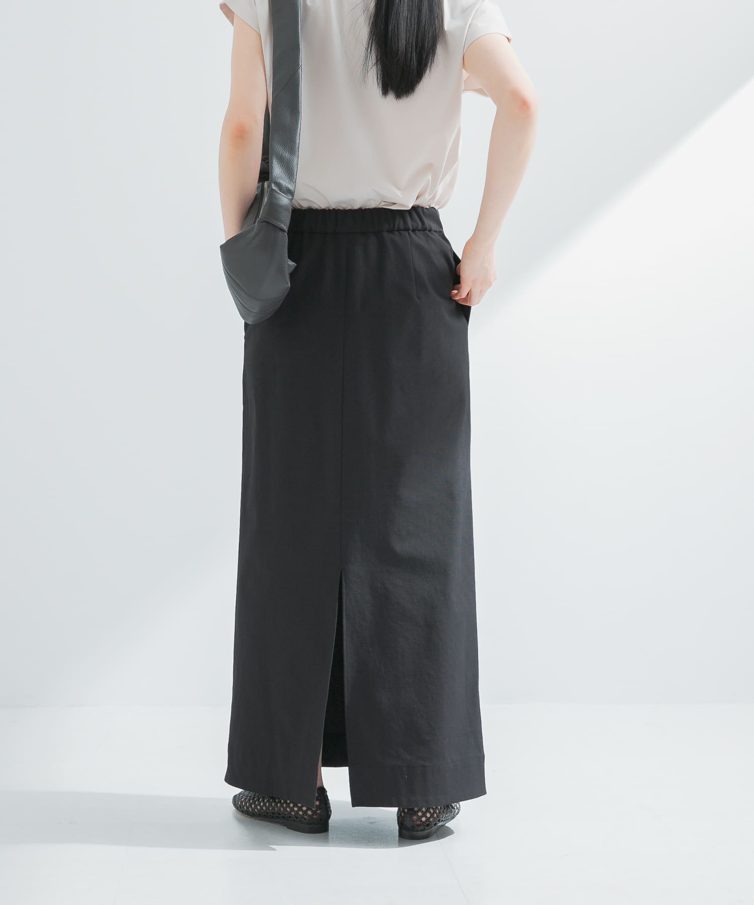 身長：170cm サイズ：38