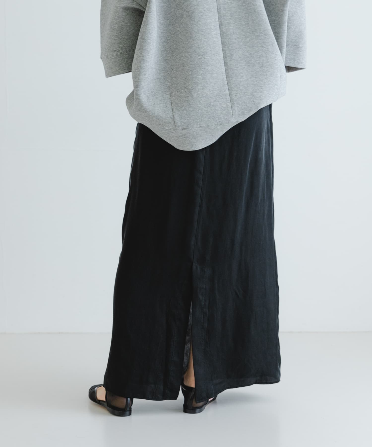 身長：161cm サイズ：38