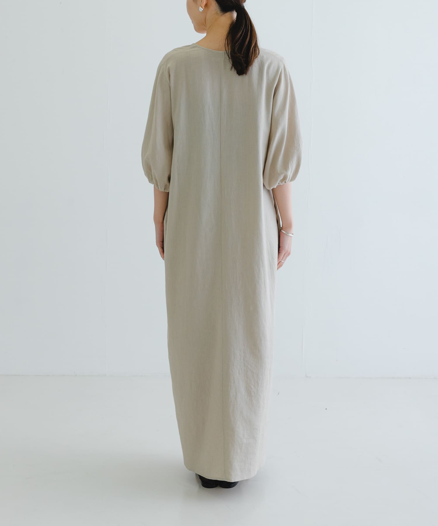 L.BEIGE