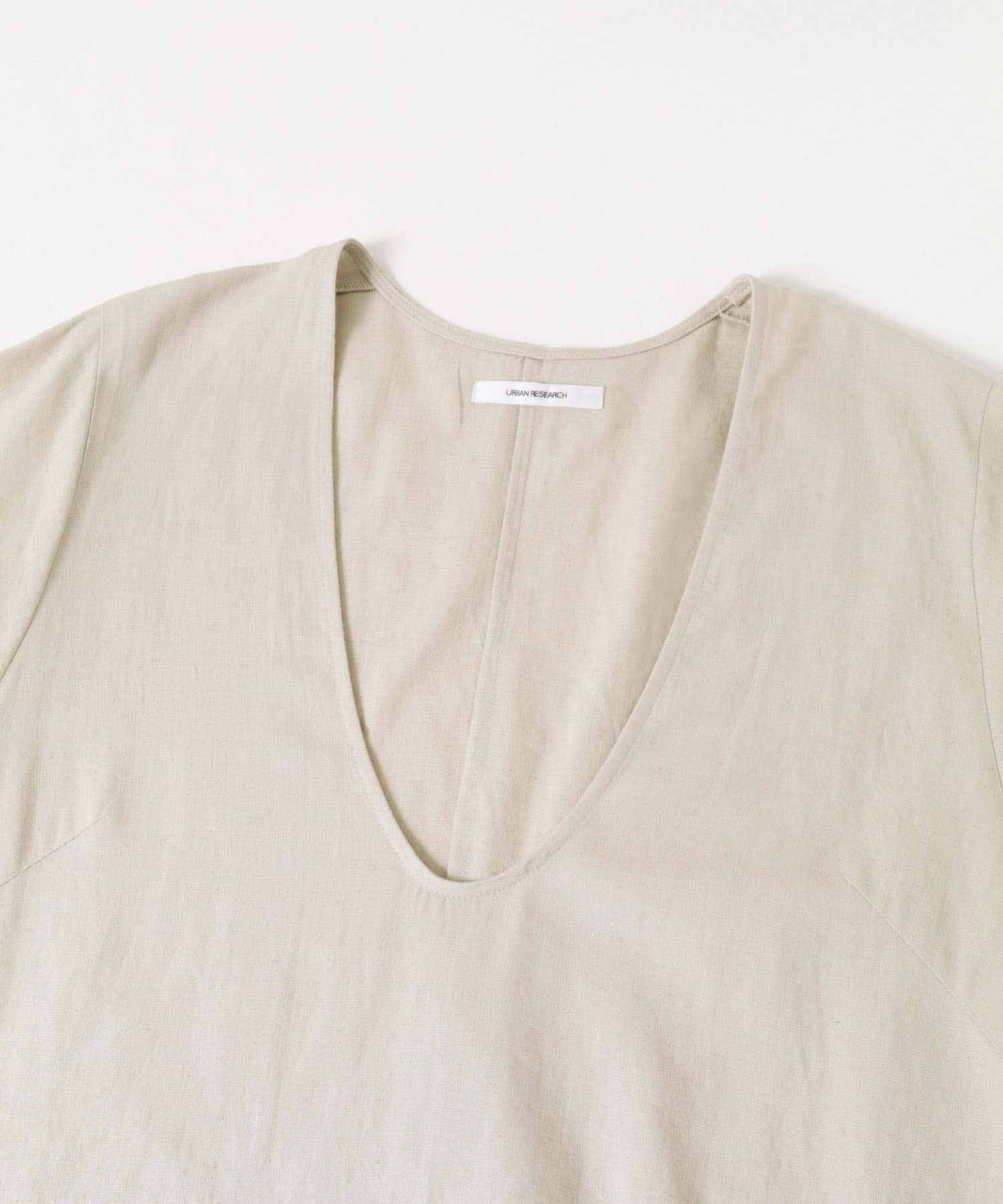 L.BEIGE