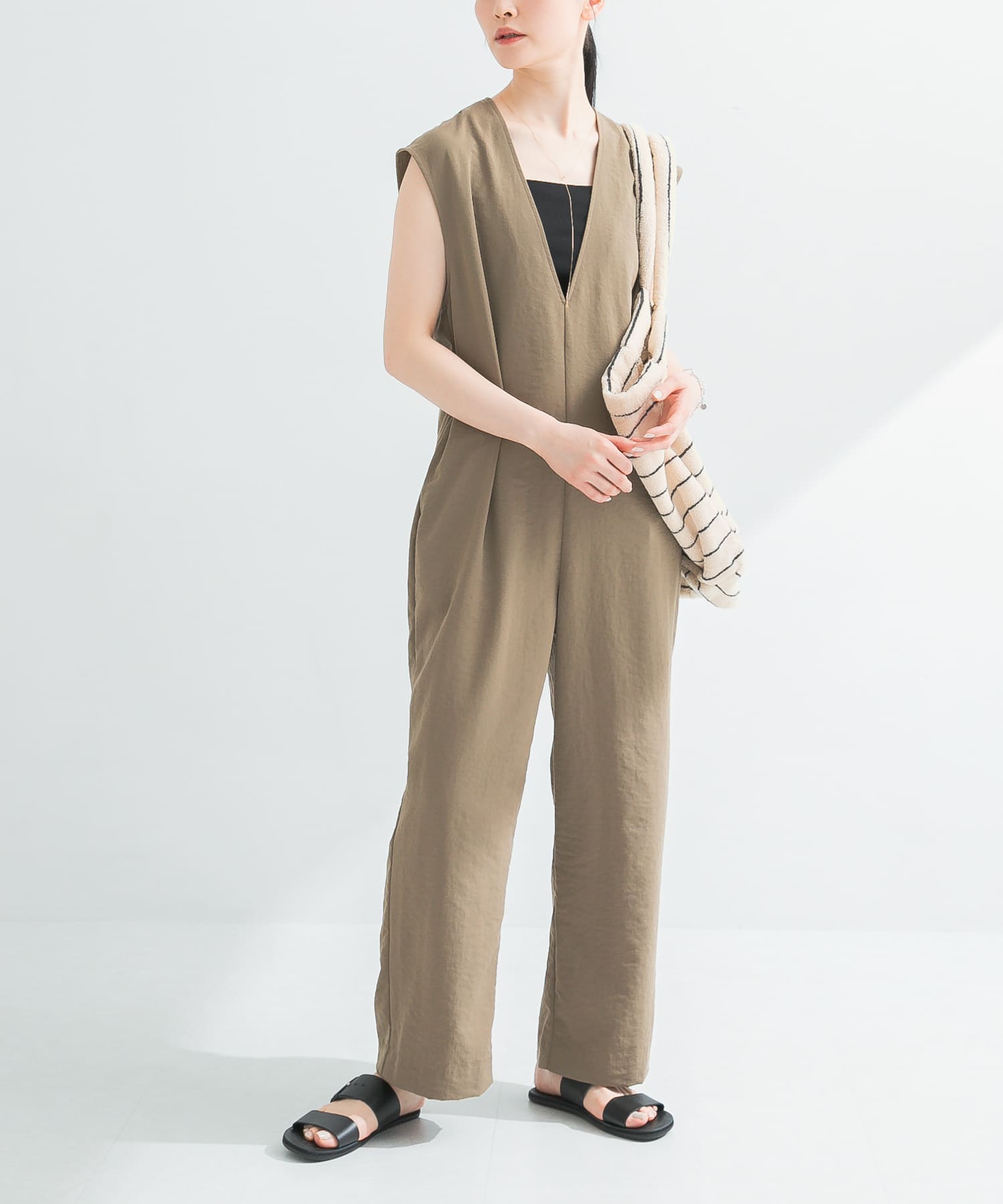 身長：170cm サイズ：38