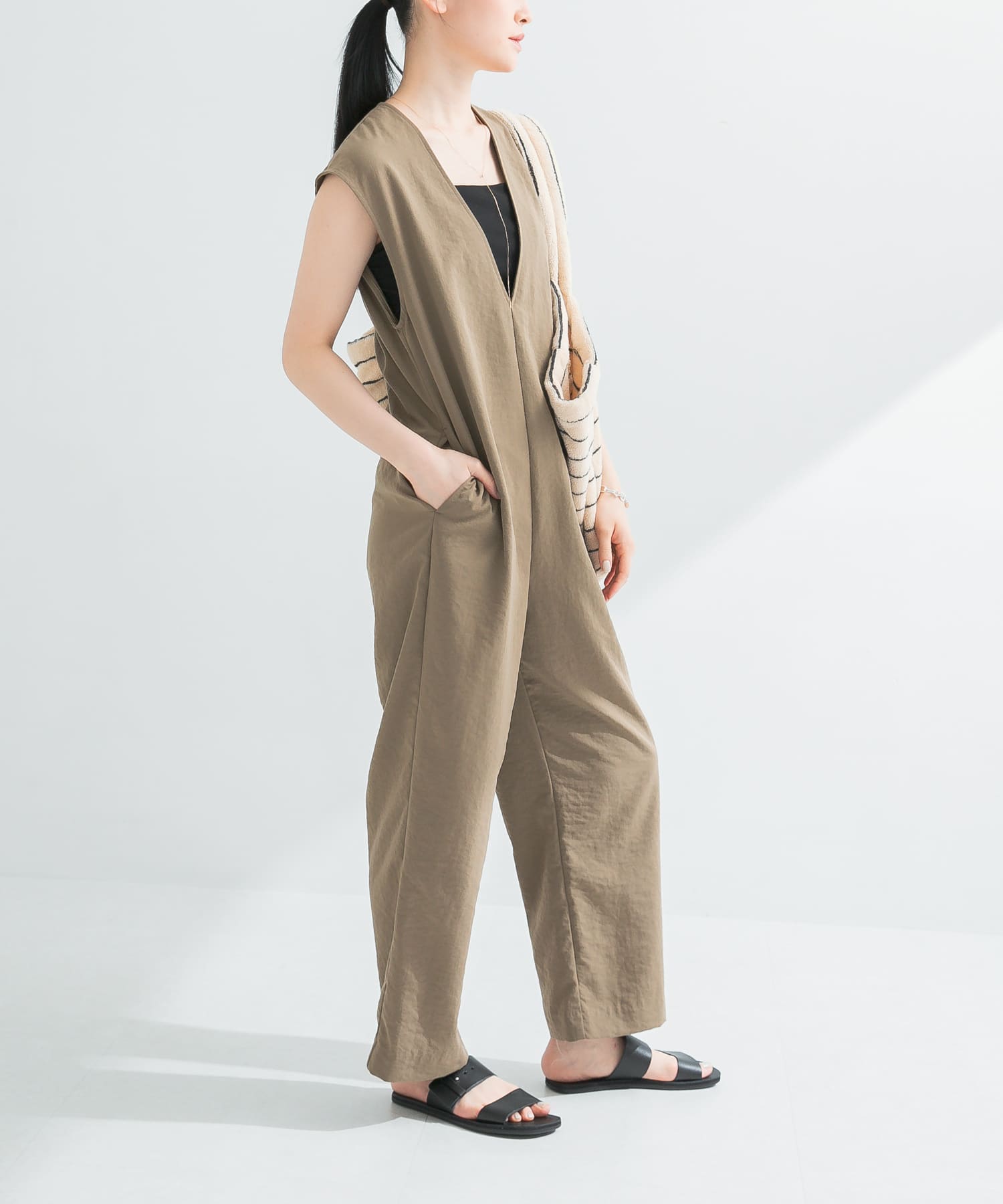 身長：170cm サイズ：38