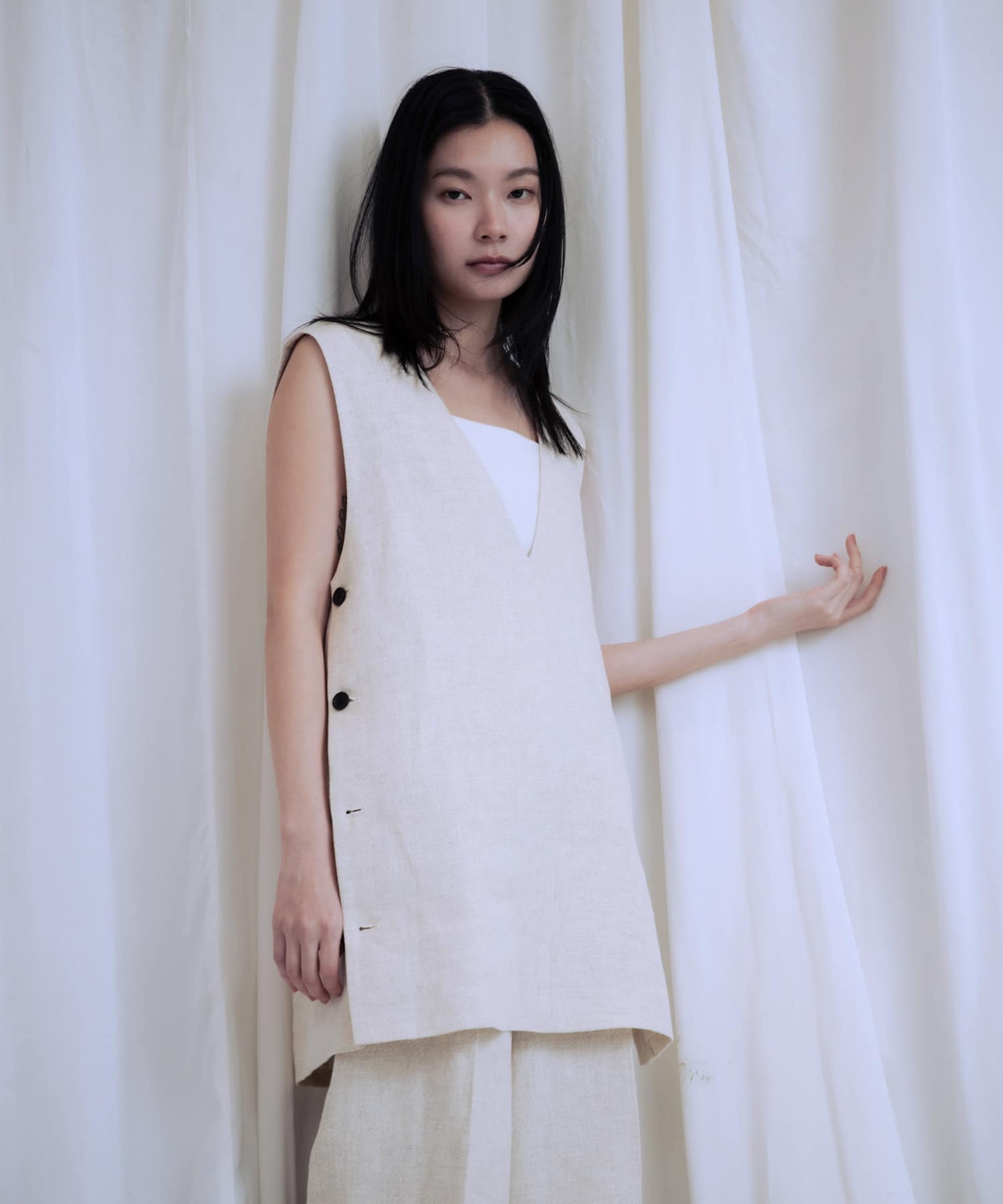 new basic　リネンチュニックベスト