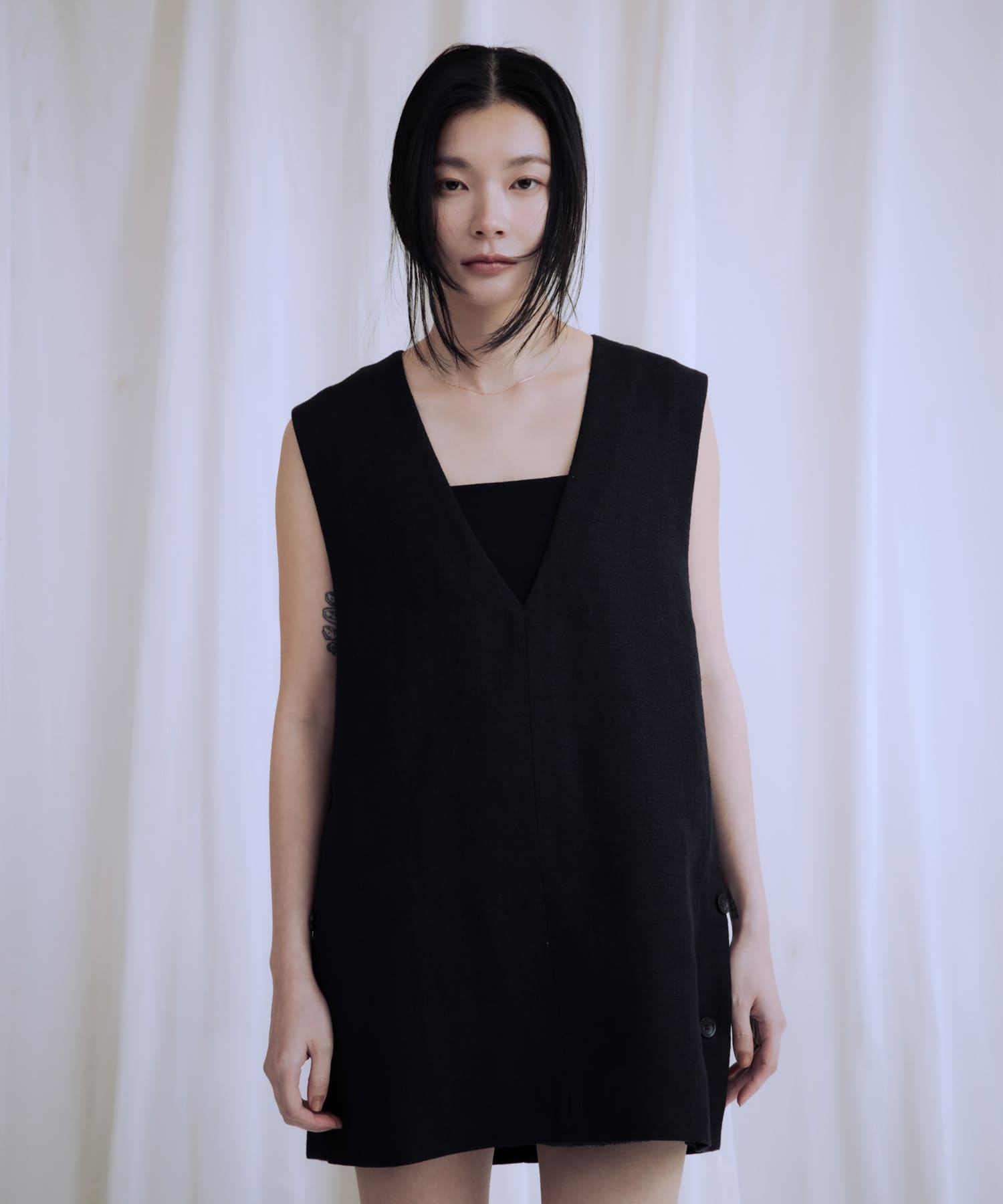 new basic　リネンチュニックベスト