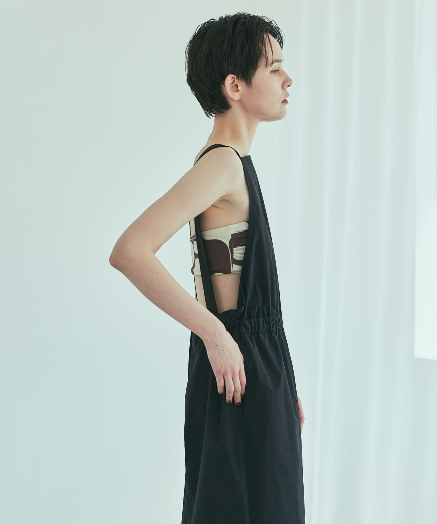 身長：173cm サイズ：38