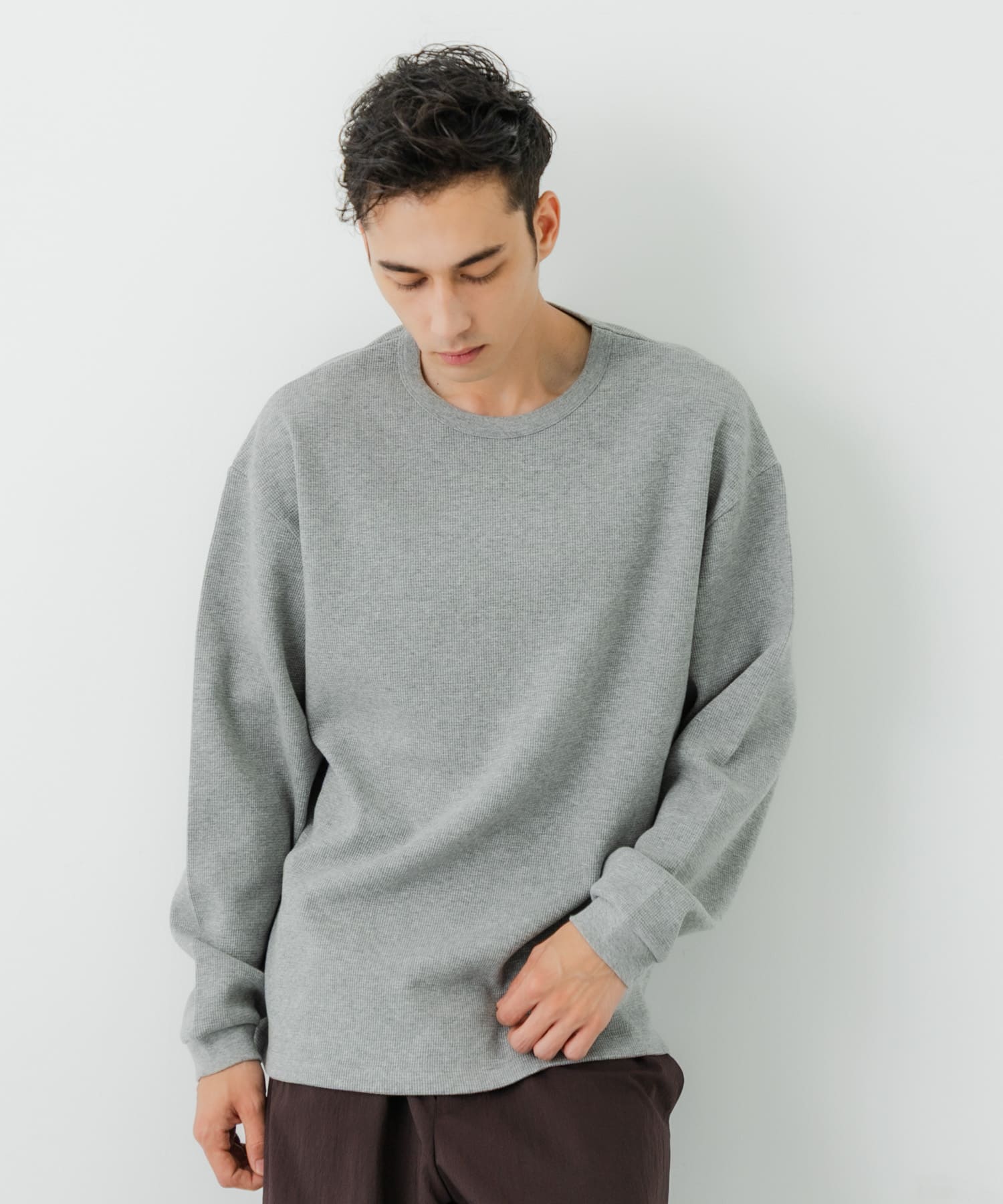GRAY H
