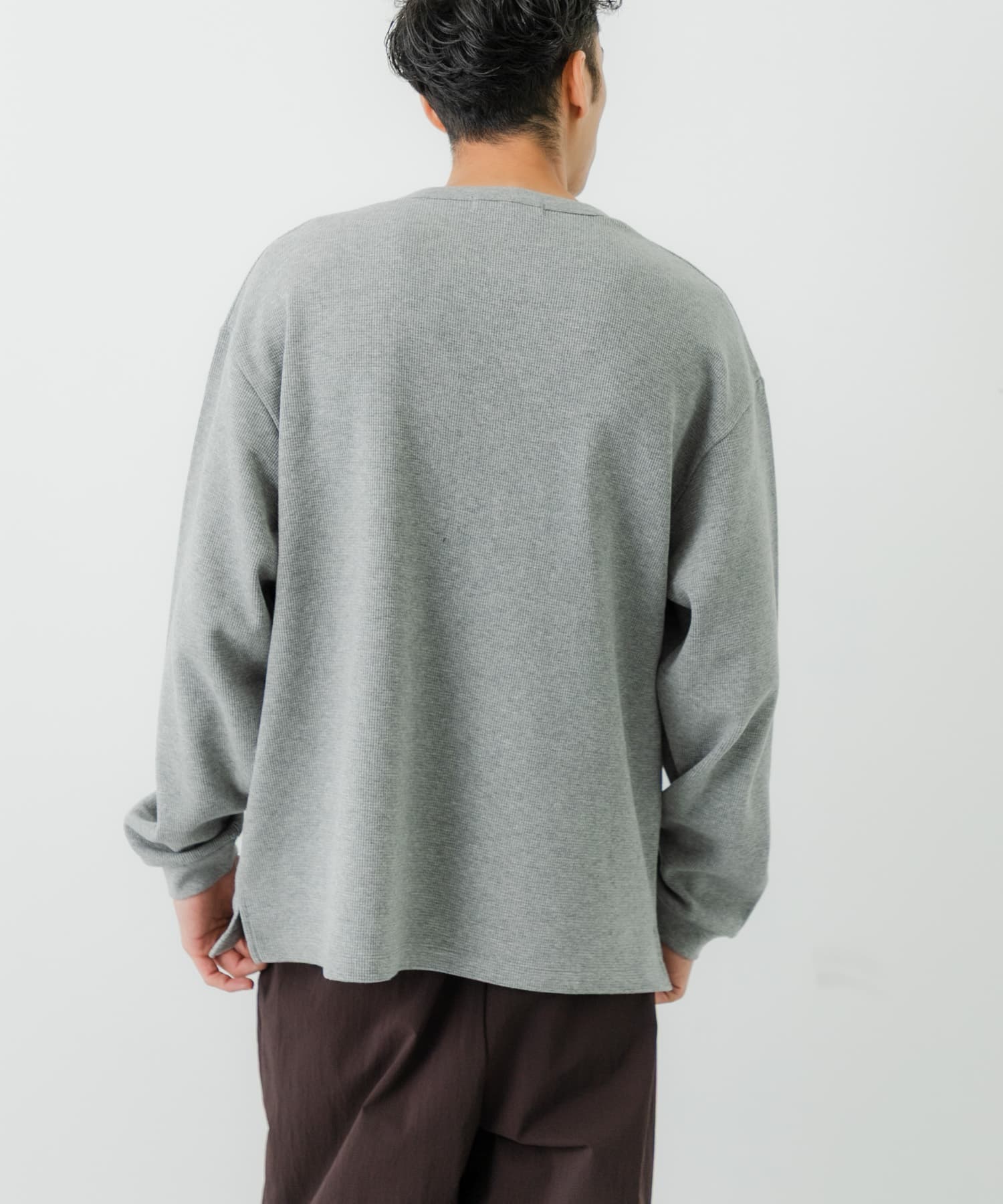 GRAY H