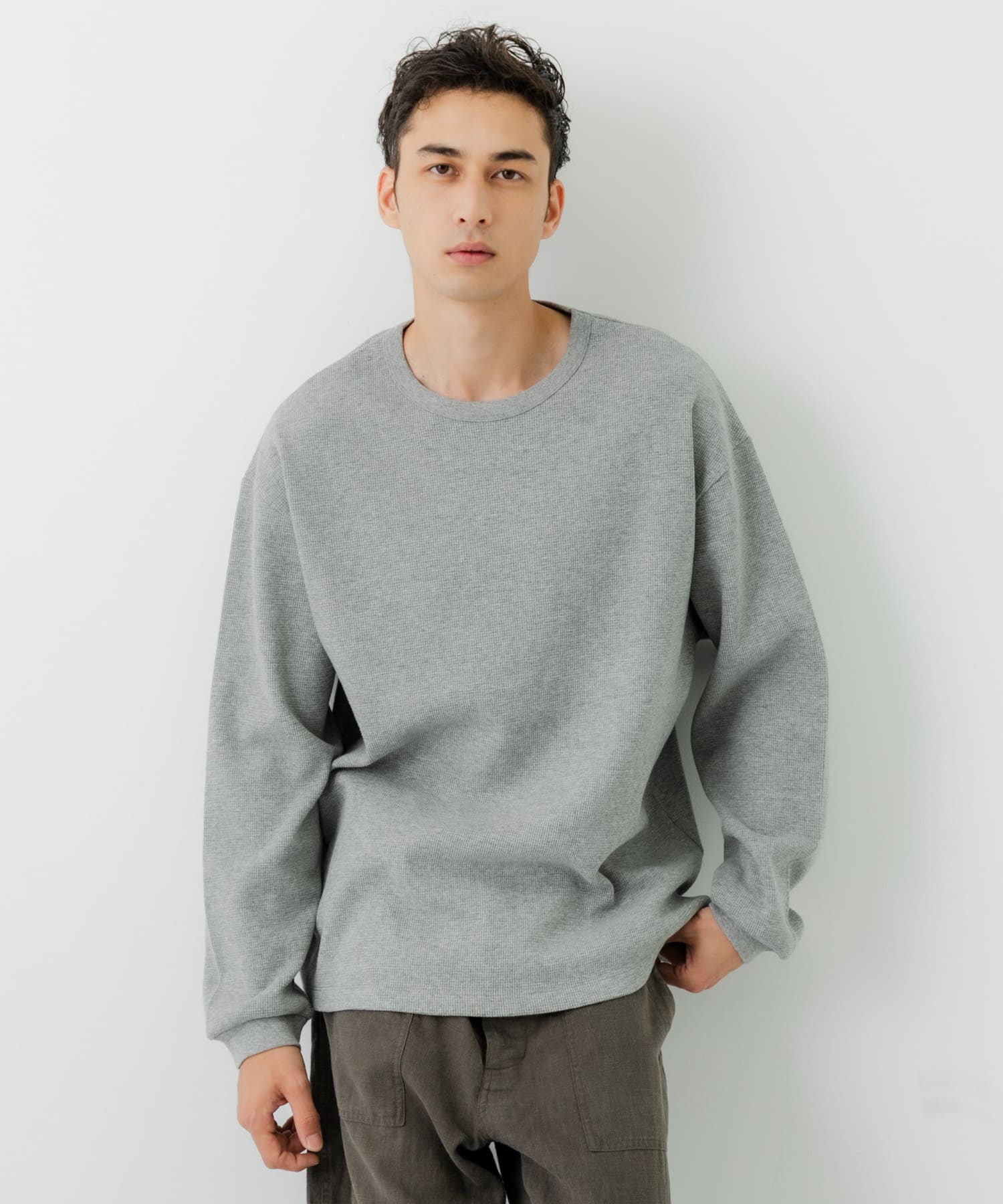 GRAY H