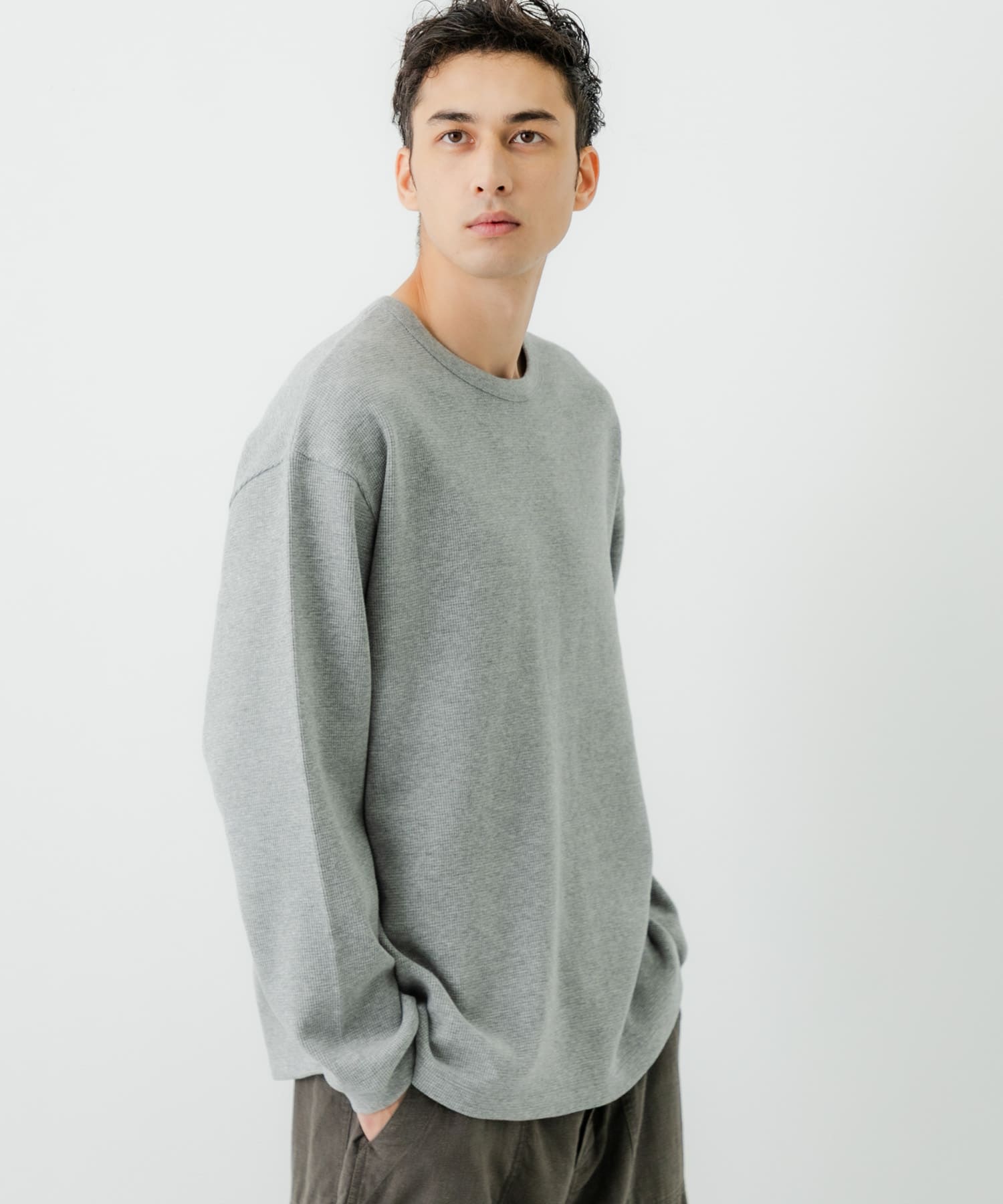 GRAY H