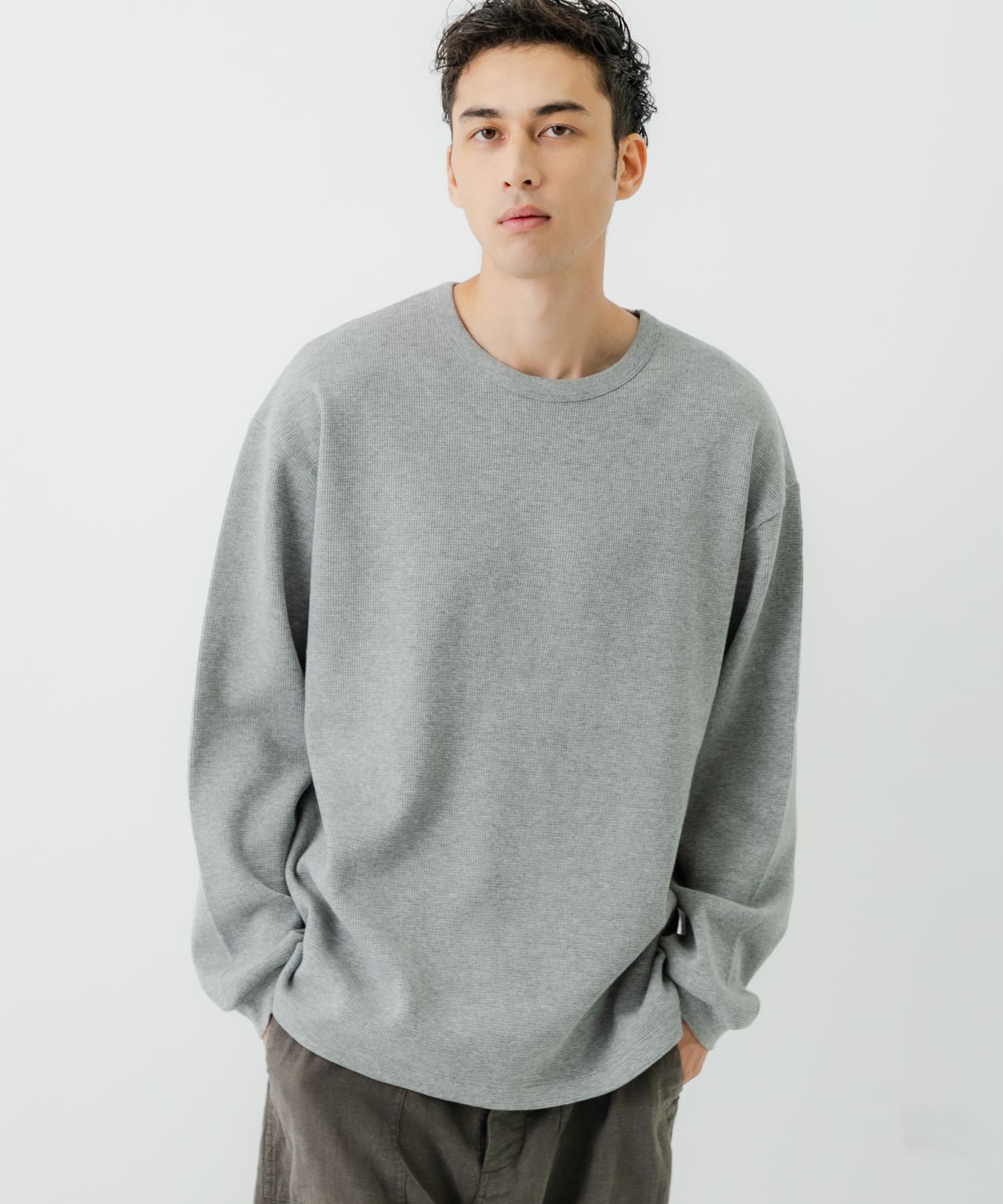 GRAY H